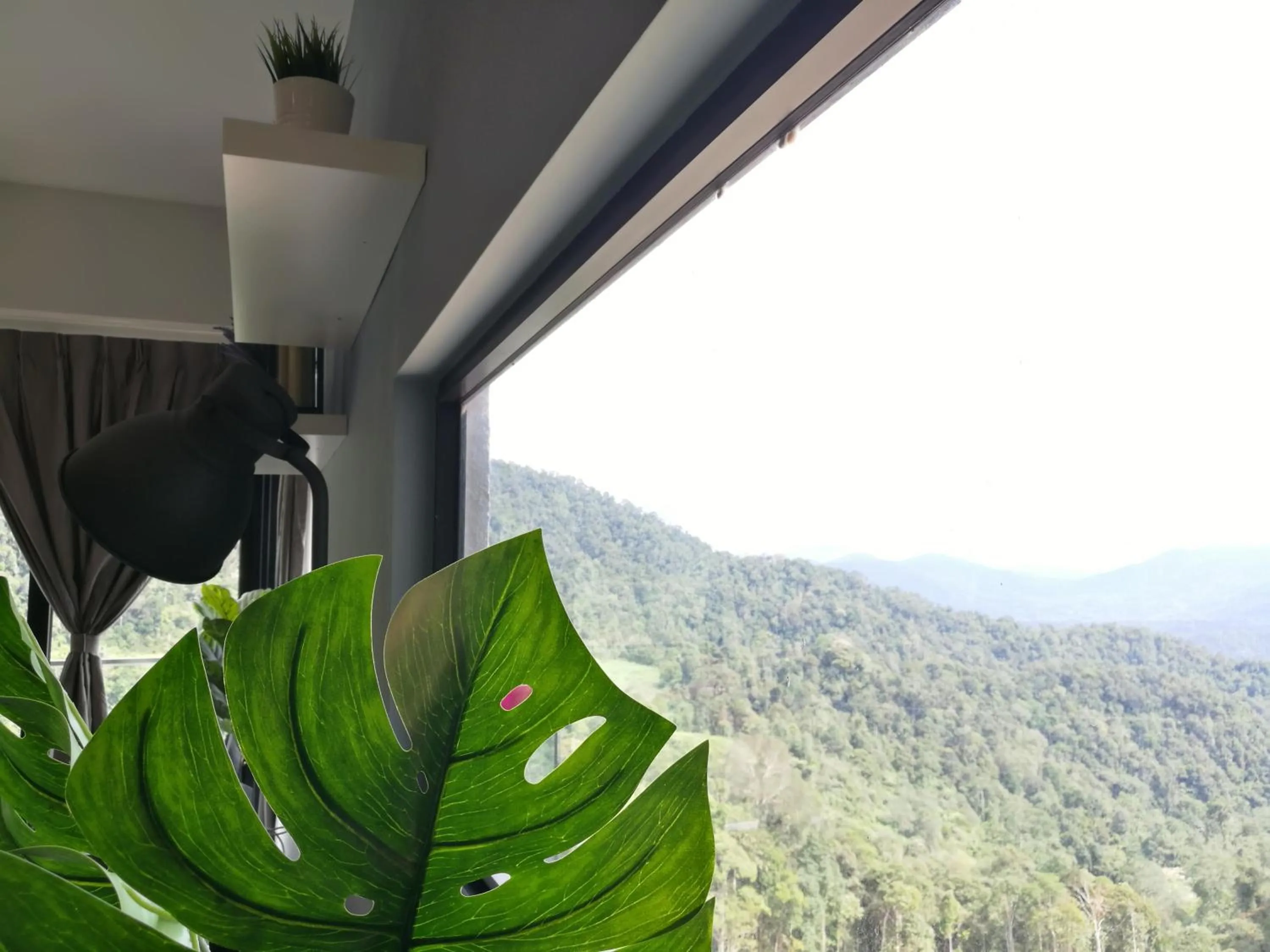 Mountain view in The Mist@Midhill Genting Highlands (Free Wi-Fi)