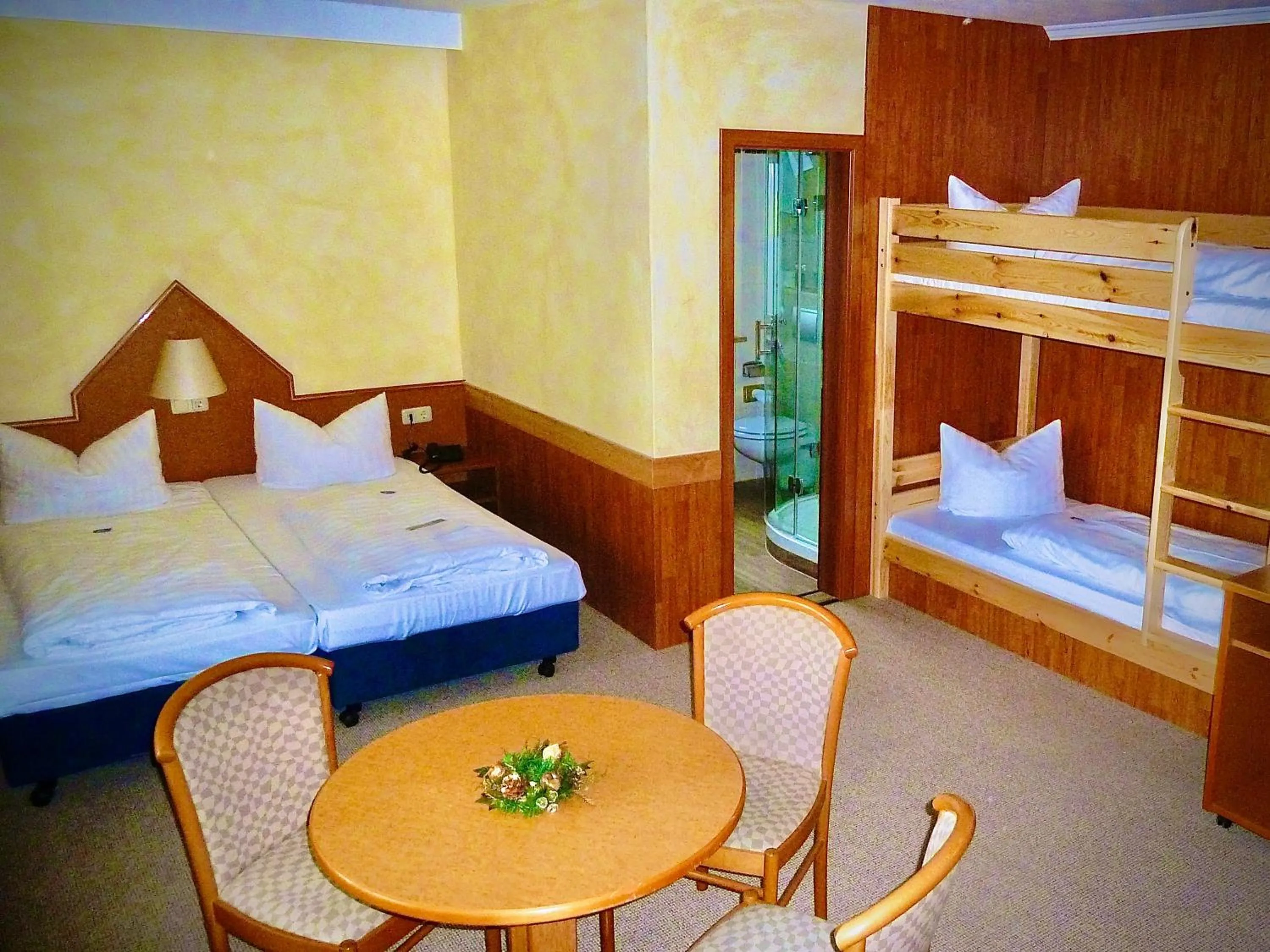 Bed in Meister BÄR HOTEL Frankenwald