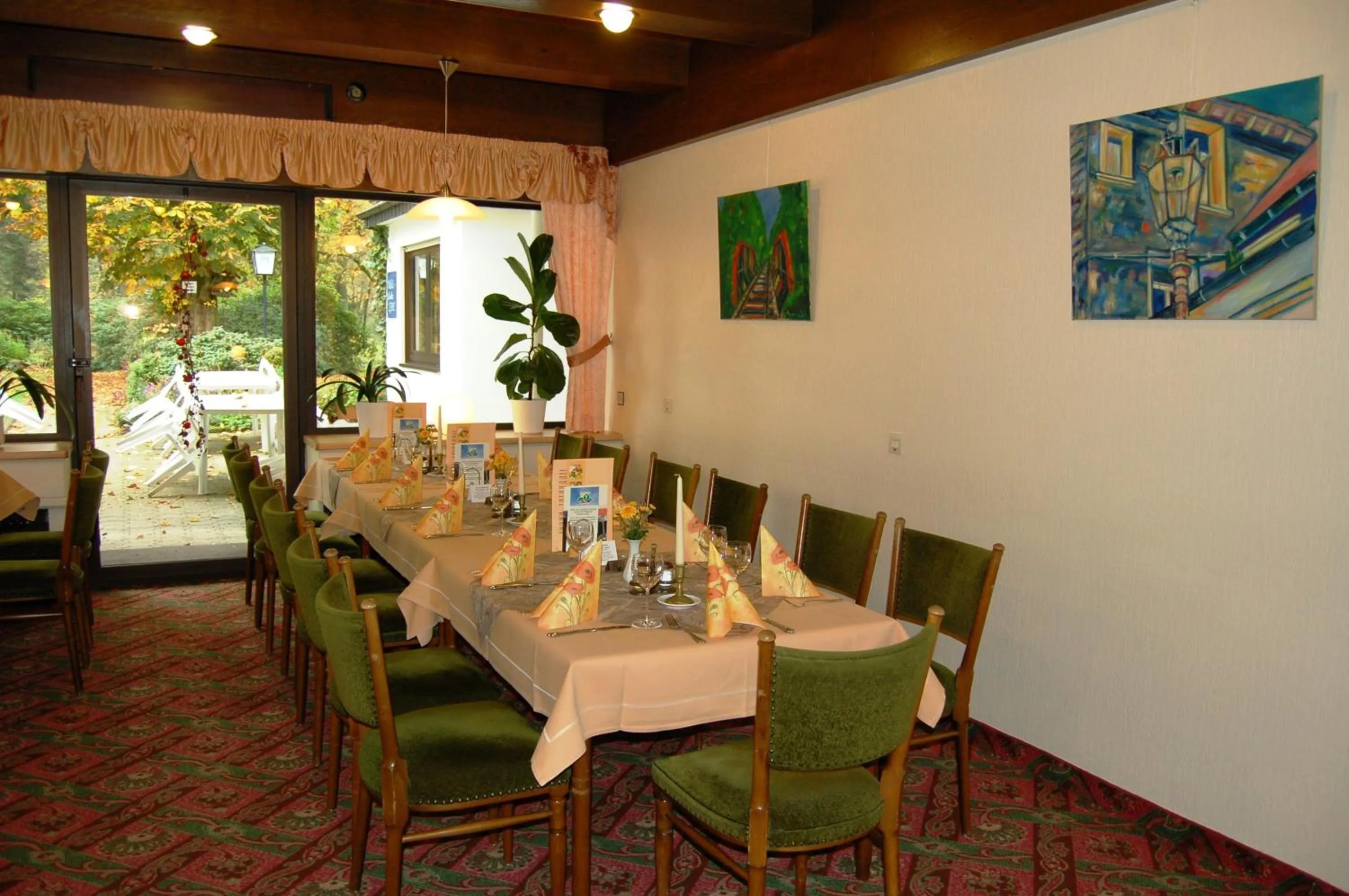 Restaurant/places to eat in Hotel Haus Koppelberg