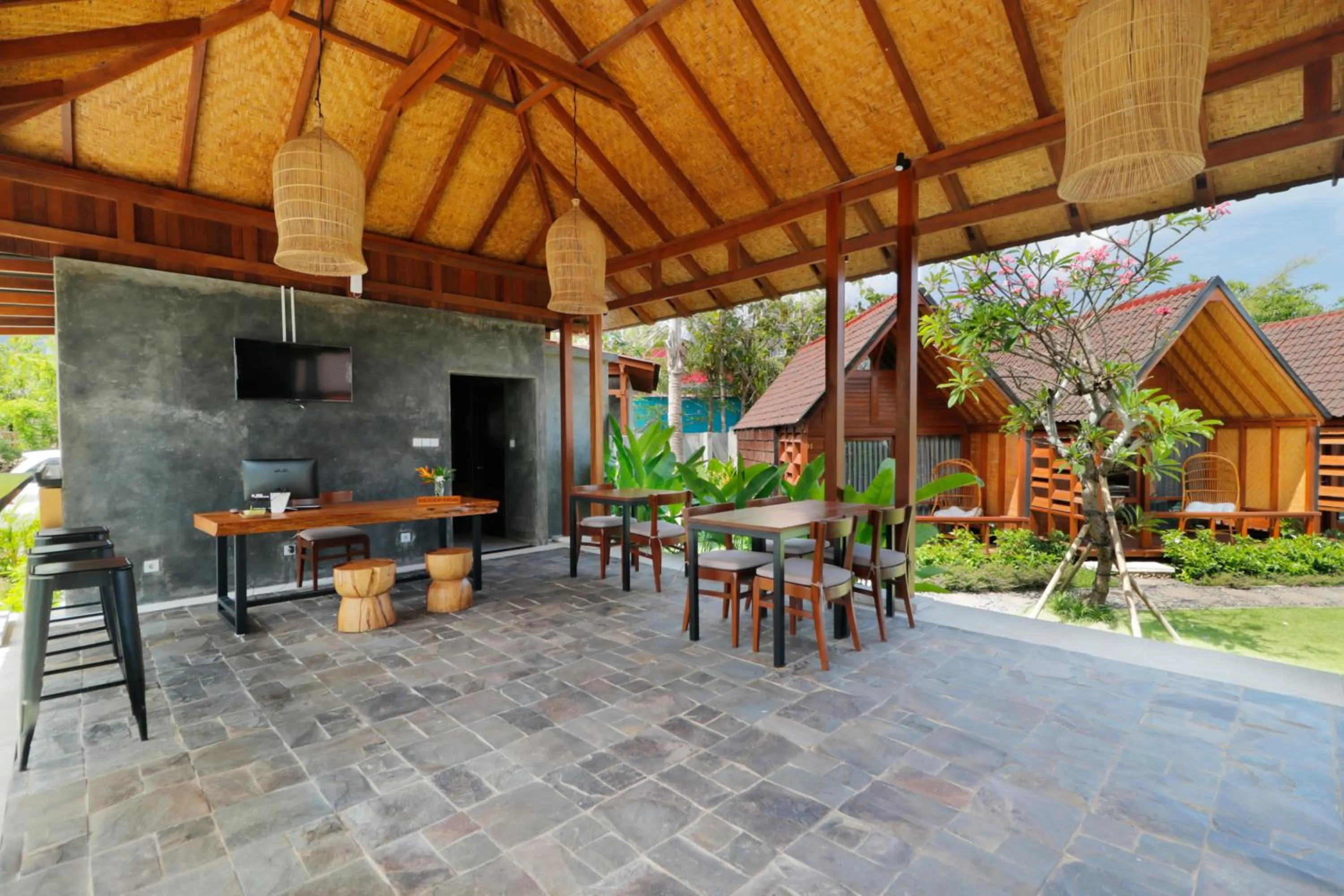 Seating area in Bingin Lodge Uluwatu