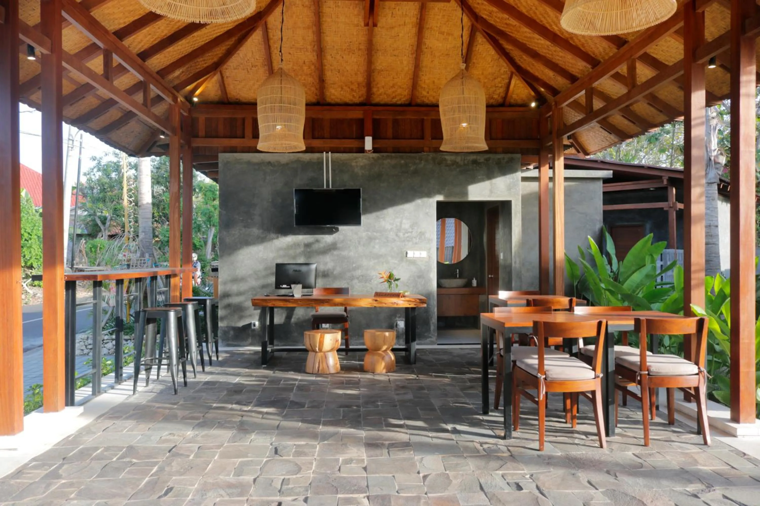 Lounge or bar in Bingin Lodge Uluwatu