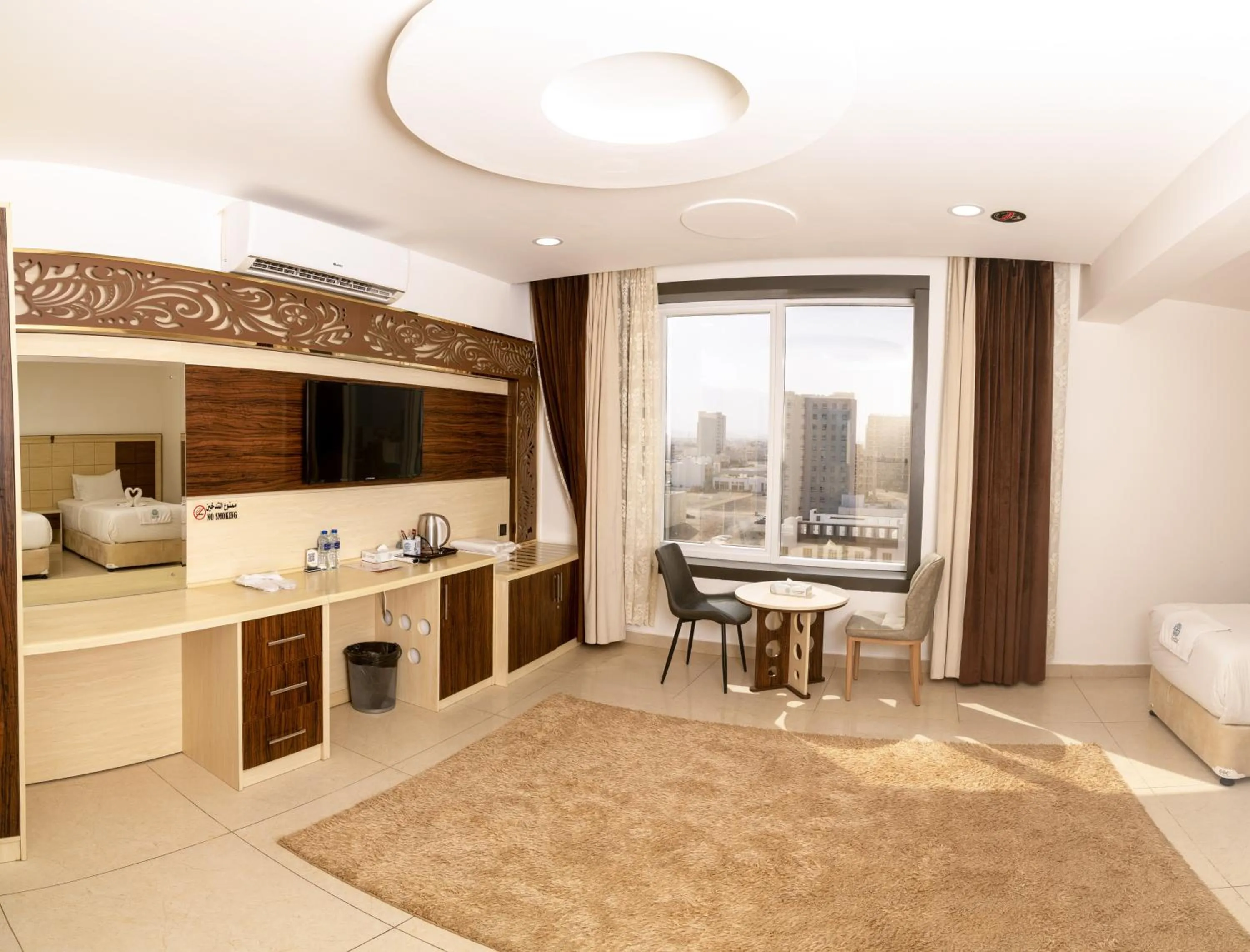 TV and multimedia in Diamond Star Hotel فندق النجمة الماسية