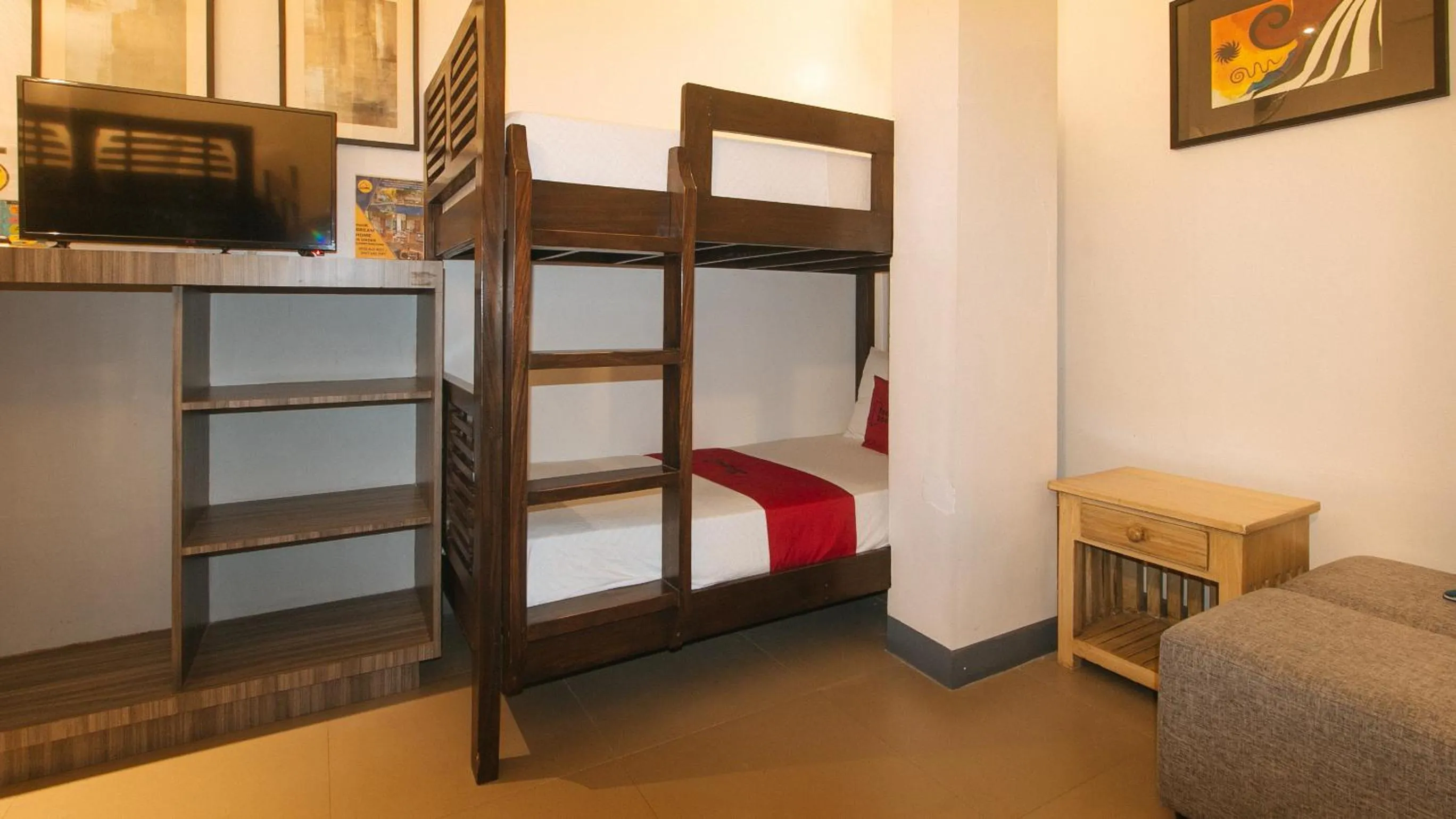 Bedroom, Bed in RedDoorz at Anton's Loft Designer Resort Pansol Calamba Laguna