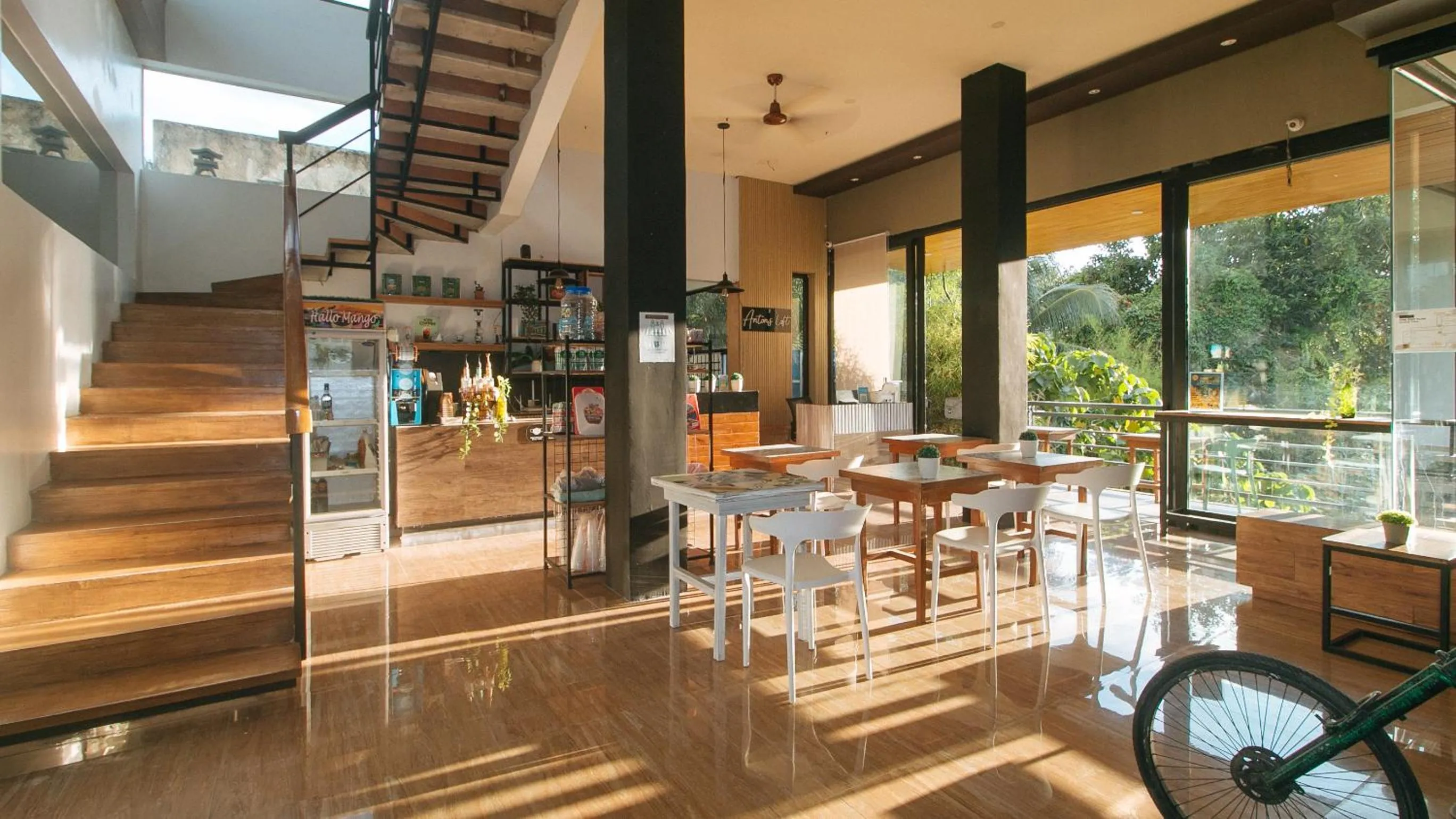 Kitchen or kitchenette in RedDoorz at Anton's Loft Designer Resort Pansol Calamba Laguna