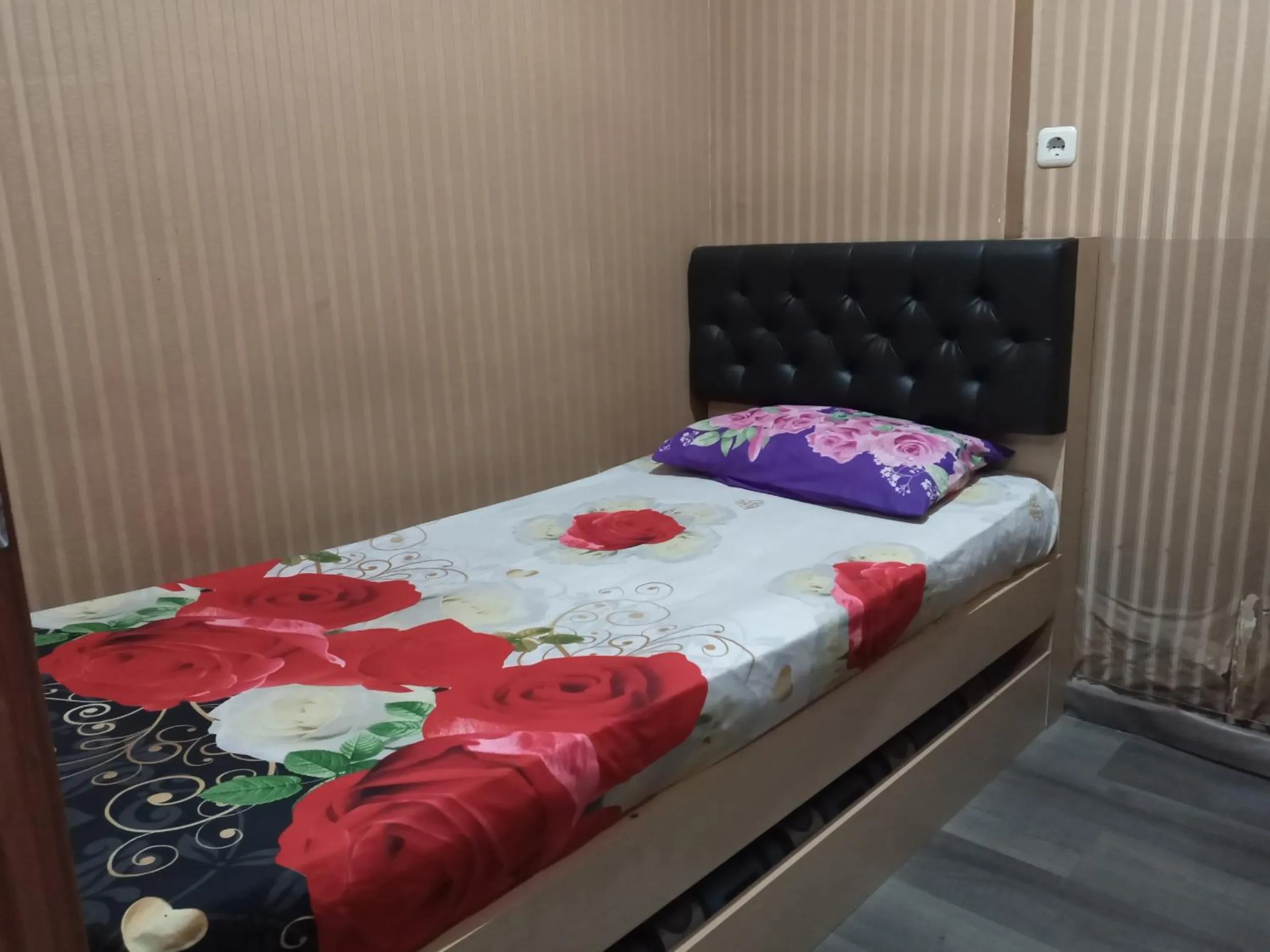 Bed in Adhigana Property Kemang View