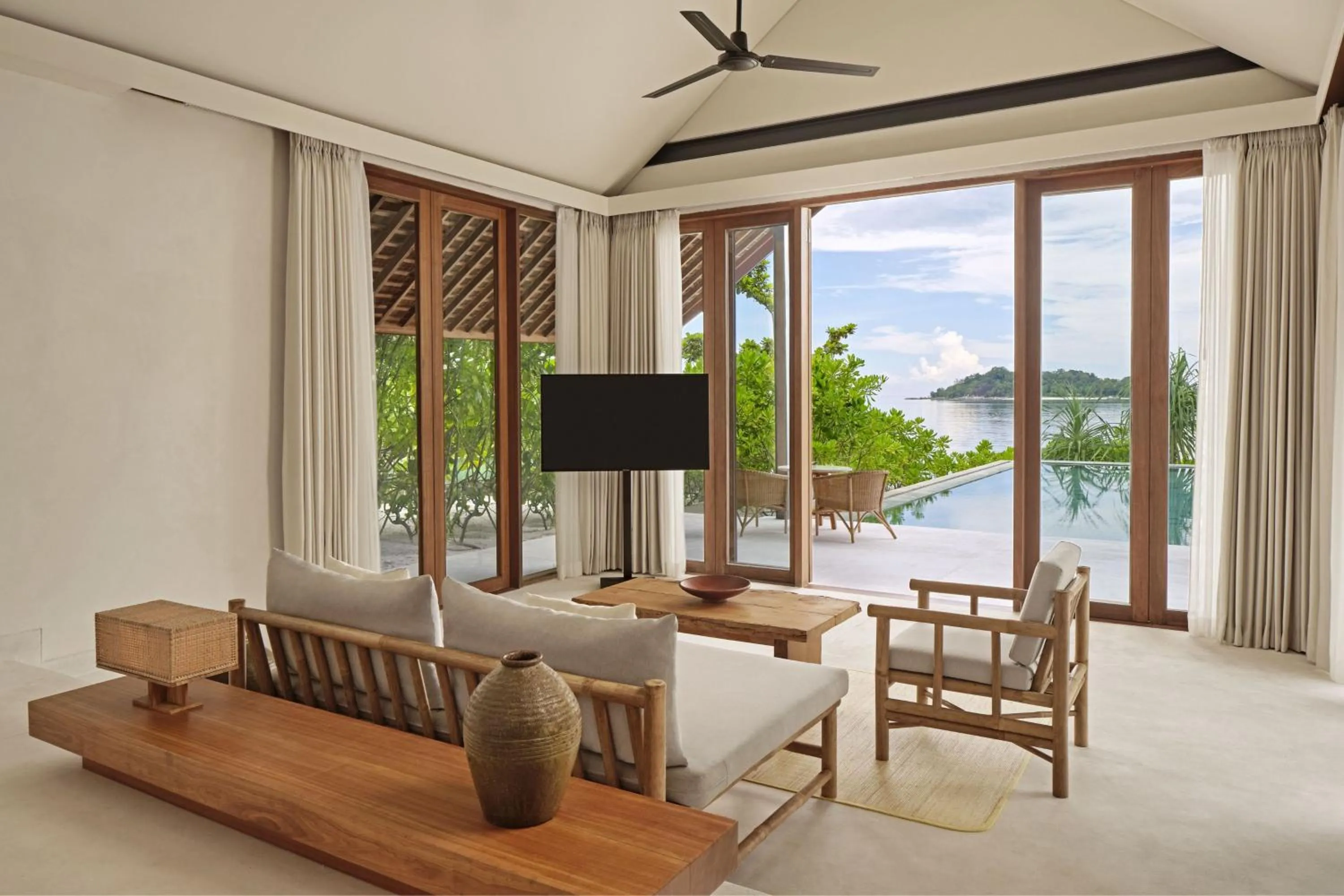 Living room in Sheraton Belitung Resort