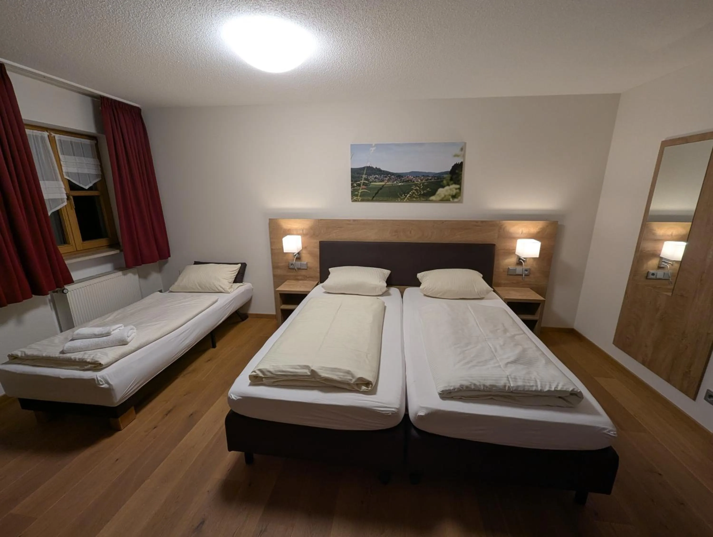 Bed in Hotel Gasthof Zum Löwen