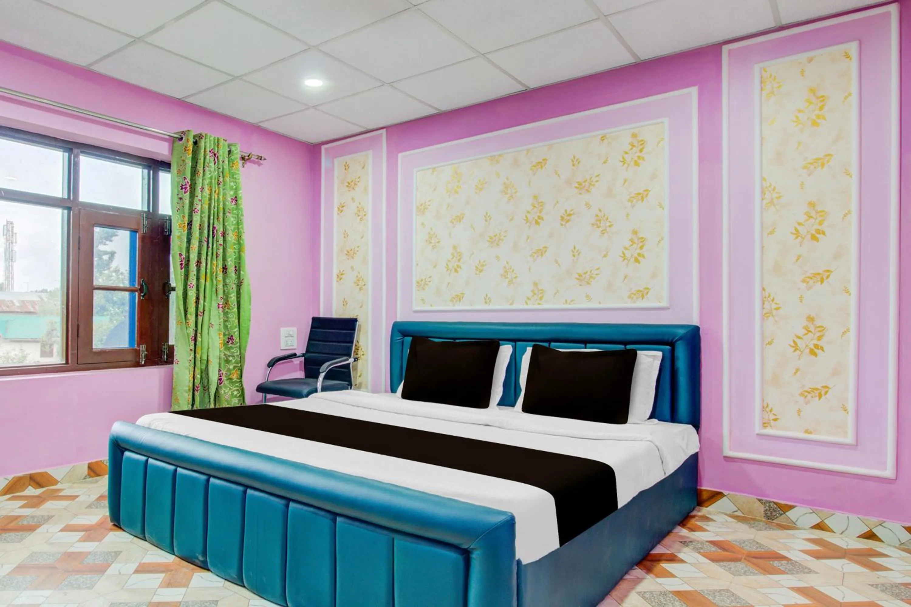 Bedroom, Bed in Collection O Airport Road Solina