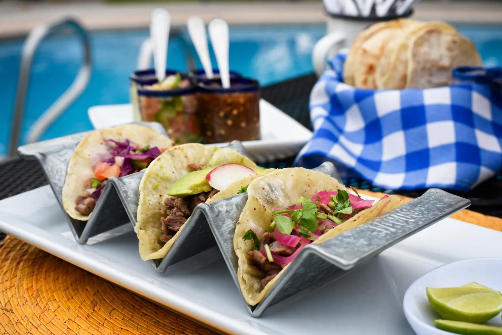 Restaurant/places to eat in Hotel Del Rio