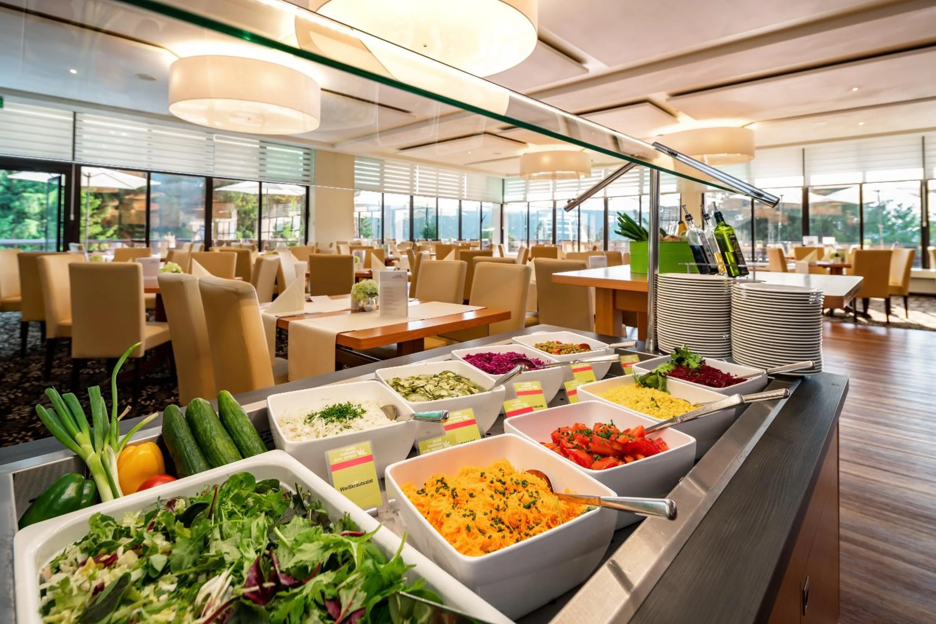 Restaurant/places to eat in AHORN Panorama Hotel Oberhof