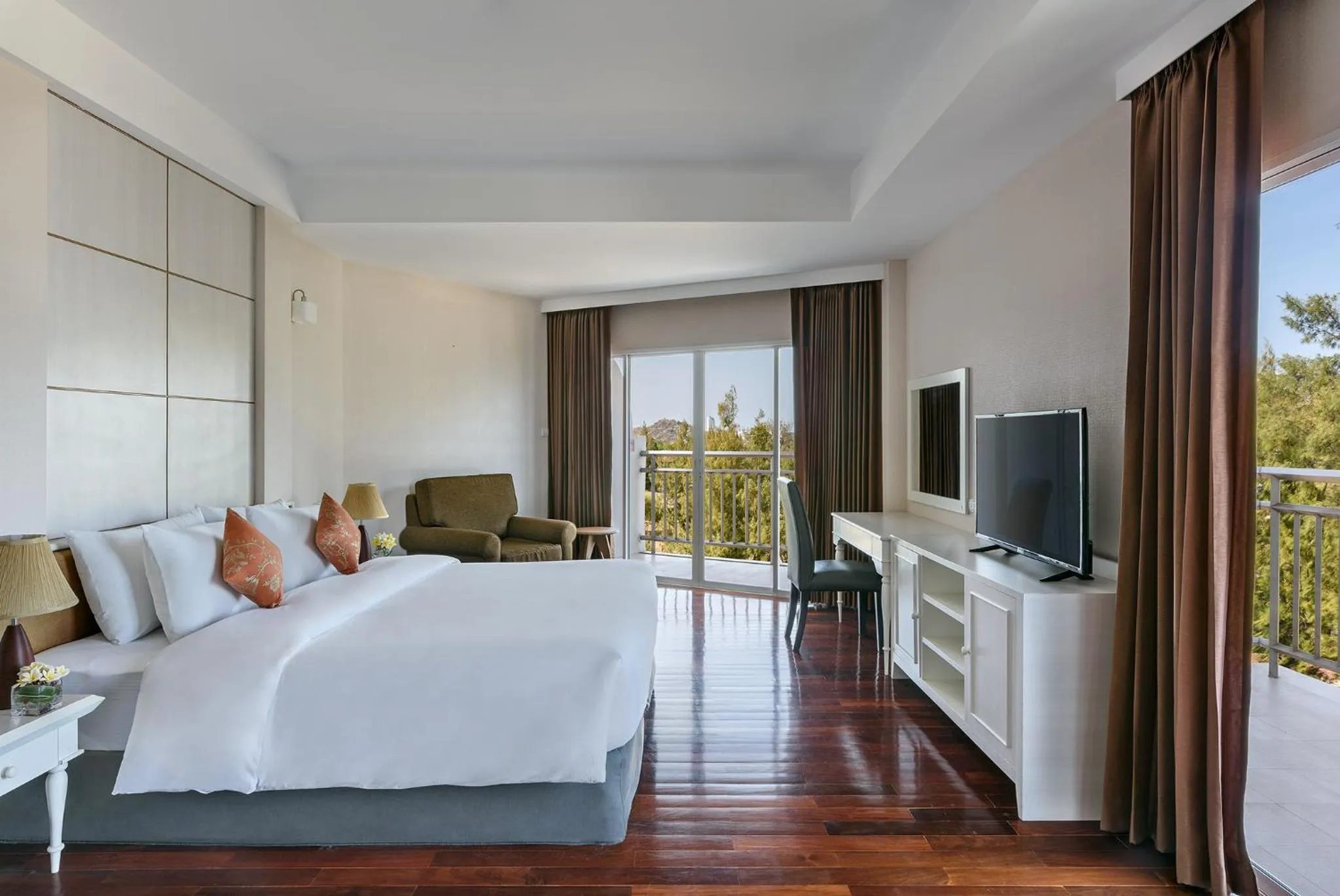 Bedroom, Bed in Seapine Recreation Centre - SHA Extra Plus Certified