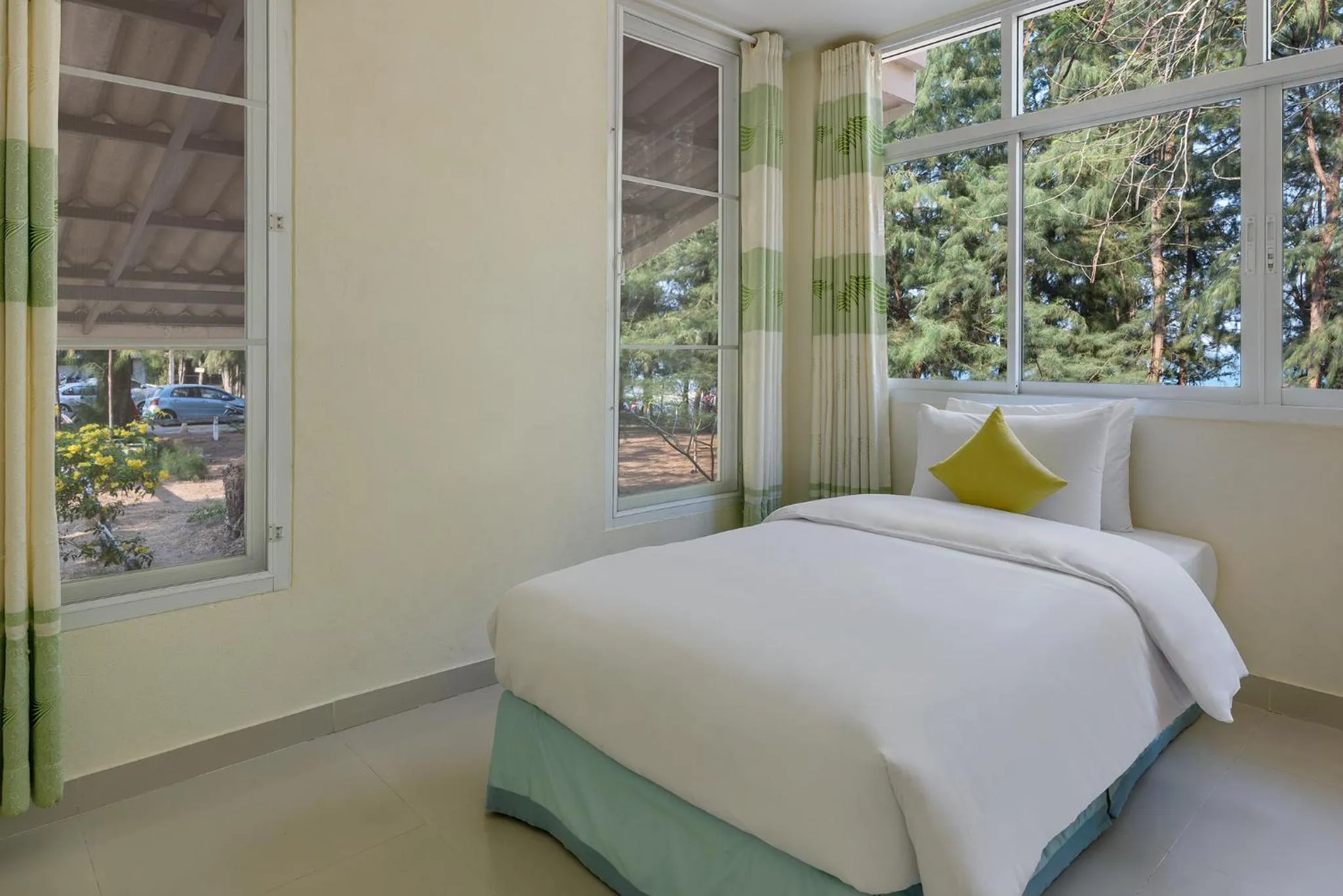 Bedroom, Bed in Seapine Recreation Centre - SHA Extra Plus Certified