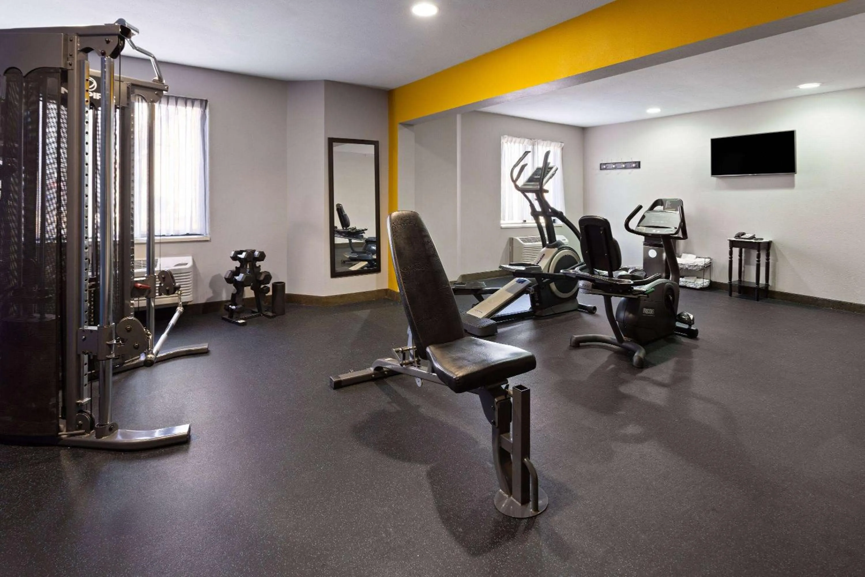 Fitness centre/facilities in Baymont by Wyndham Newark at University of Delaware