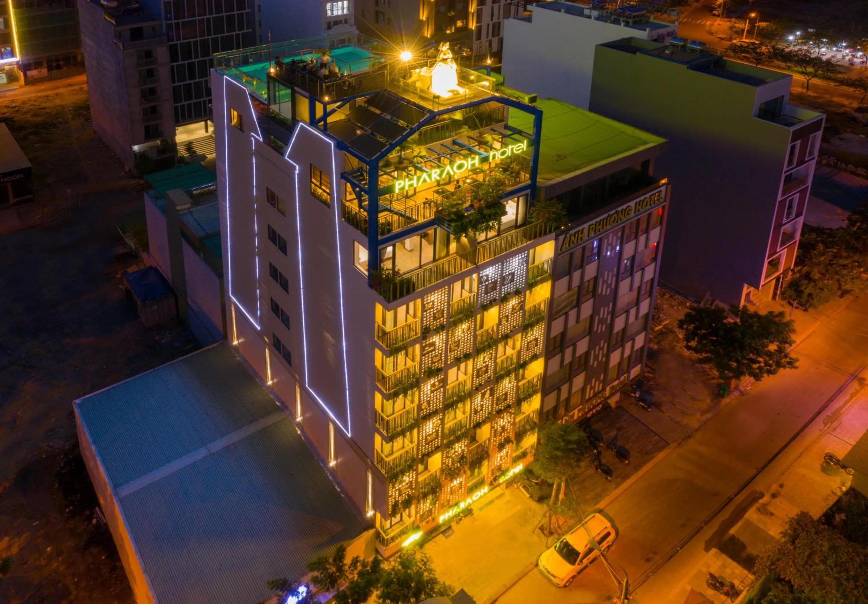 Property building in Pharaoh Boutique Hotel Danang