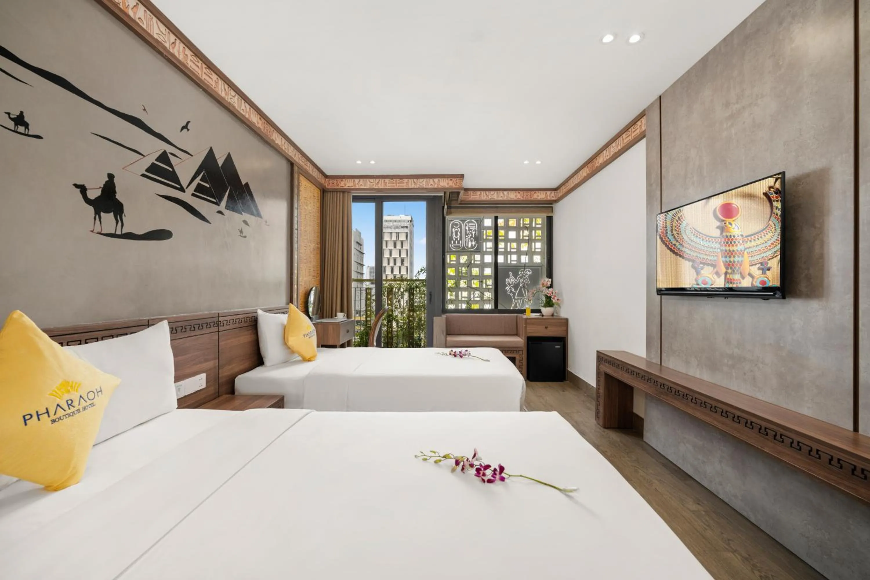 Bed in Pharaoh Boutique Hotel Danang