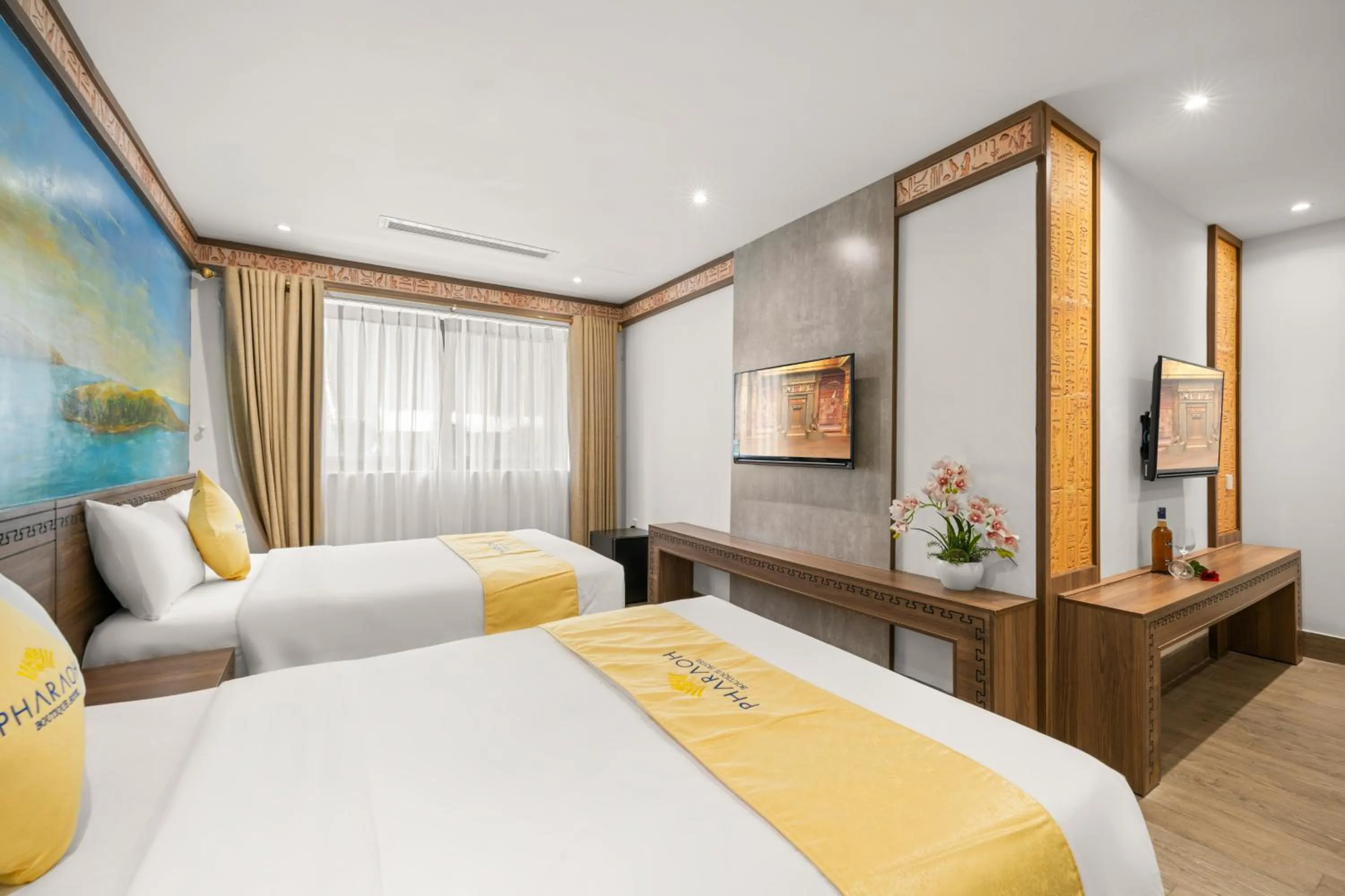 Bed in Pharaoh Boutique Hotel Danang