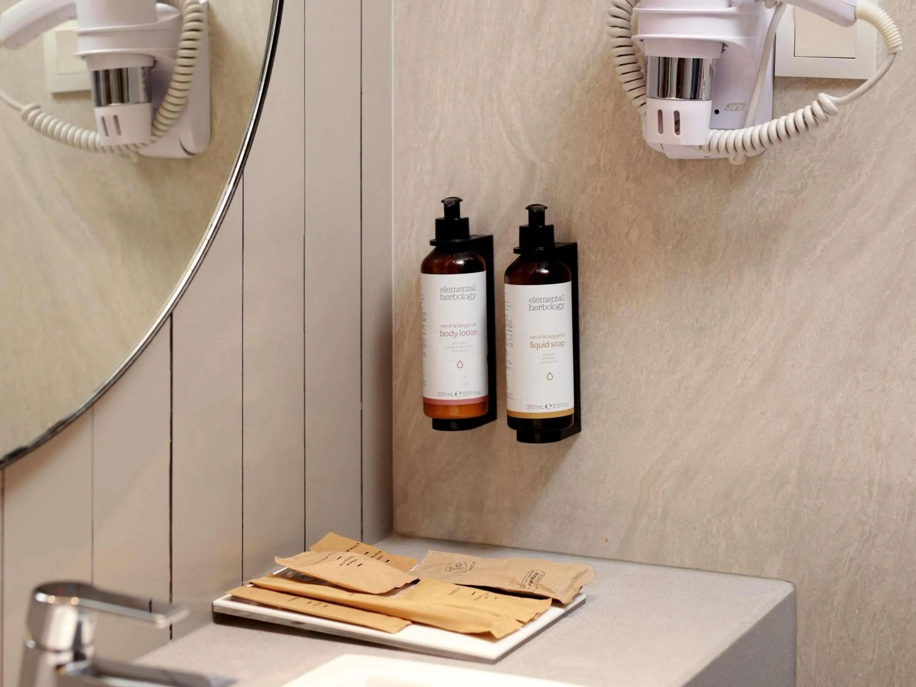 Bedroom in Mercure Samarinda