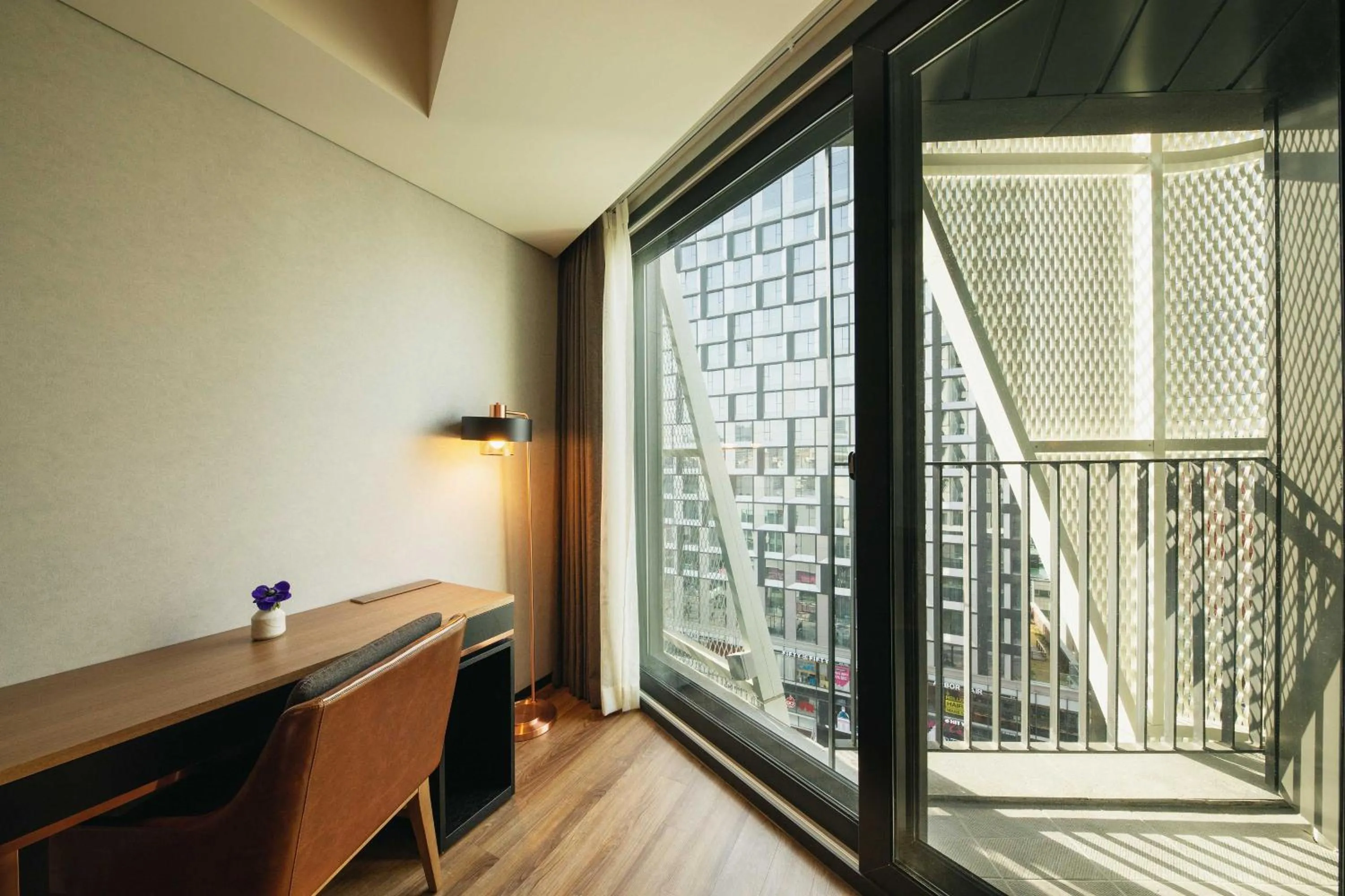 Balcony/Terrace in Mercure Ambassador Seoul Hongdae