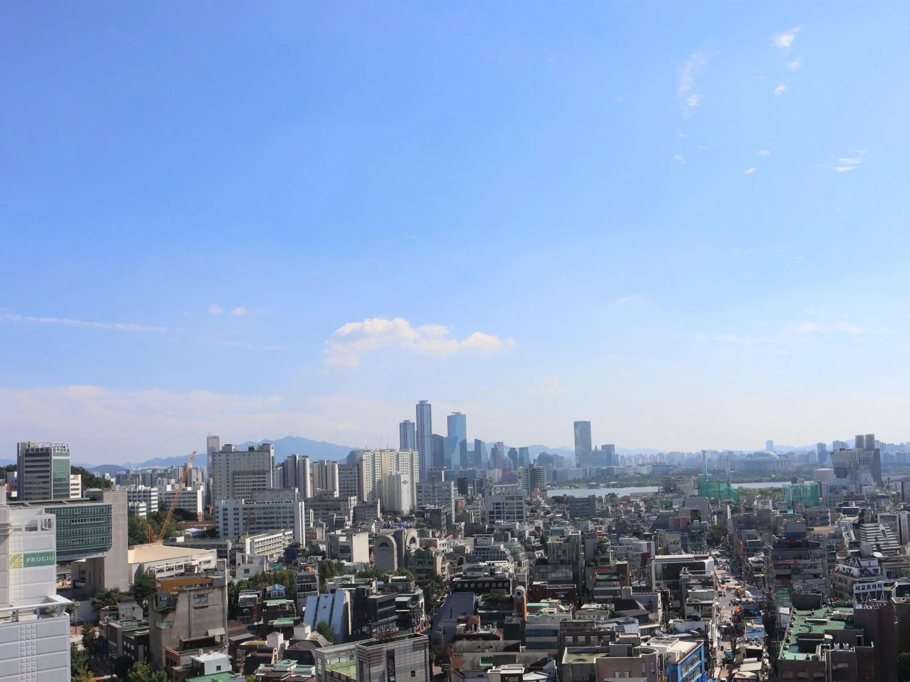 Bedroom in Mercure Ambassador Seoul Hongdae