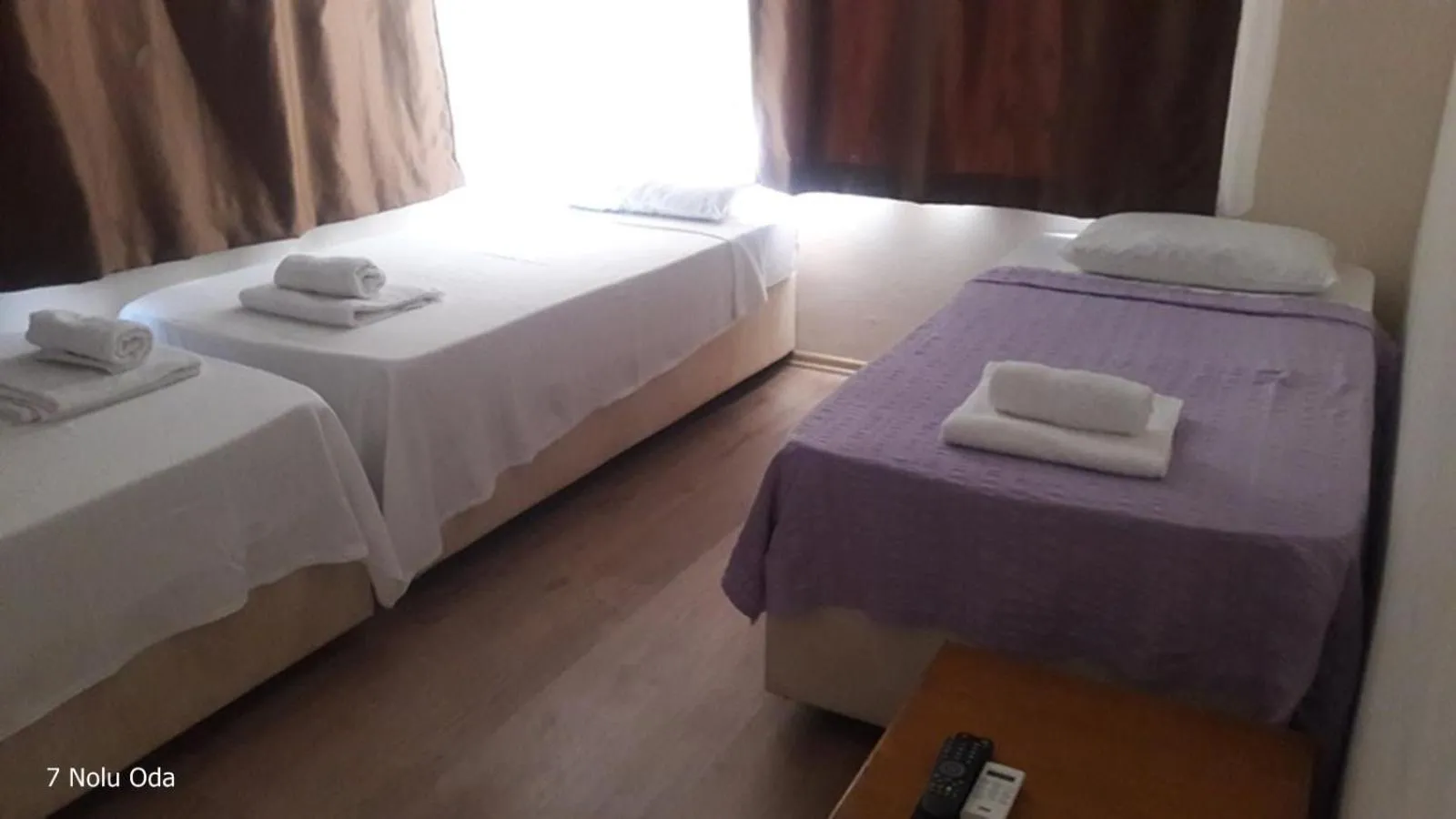 Photo of the whole room, Bed in Çamlaraltıpansiyon