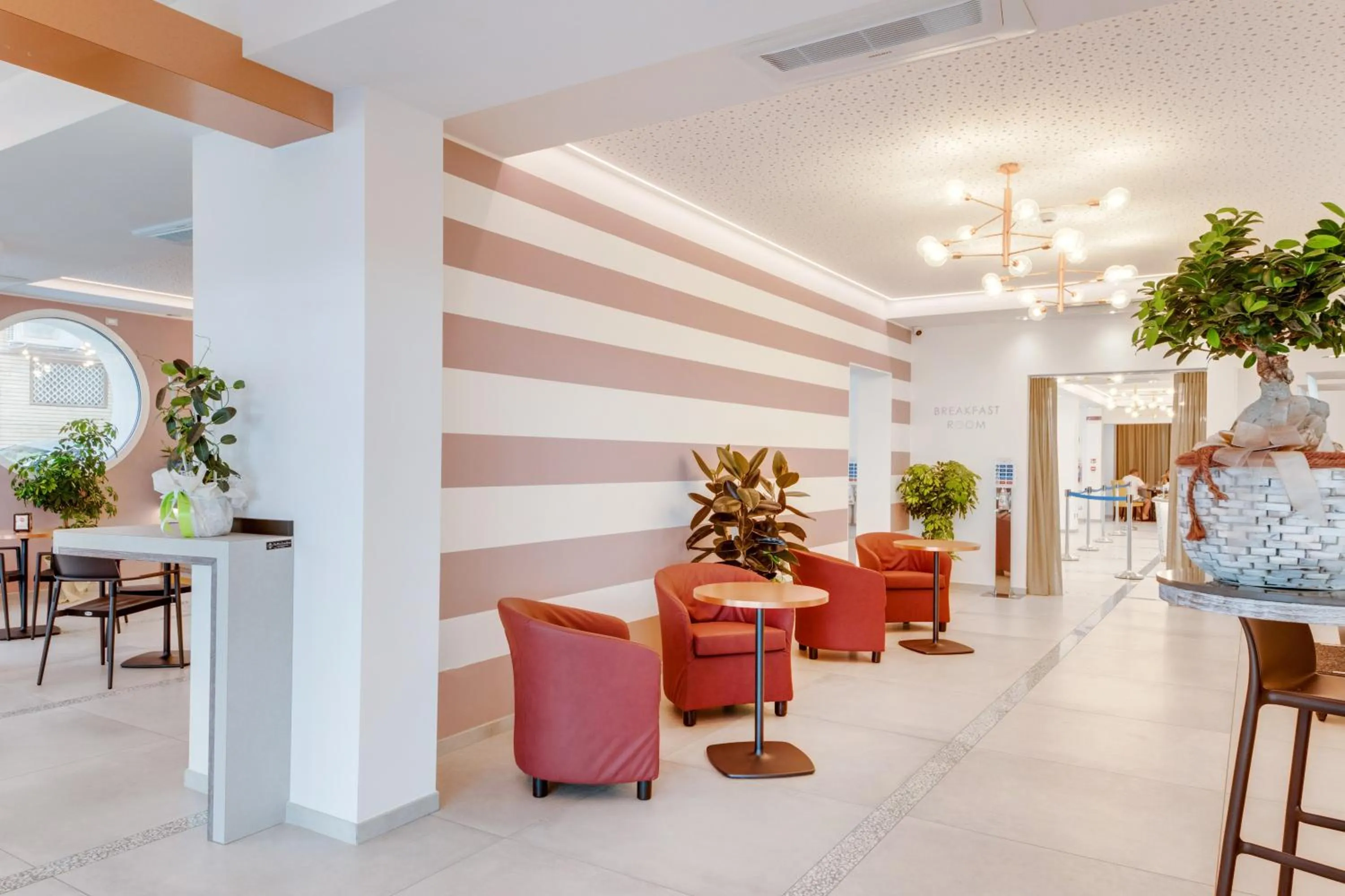Lobby or reception in Romagna Suite Hotel