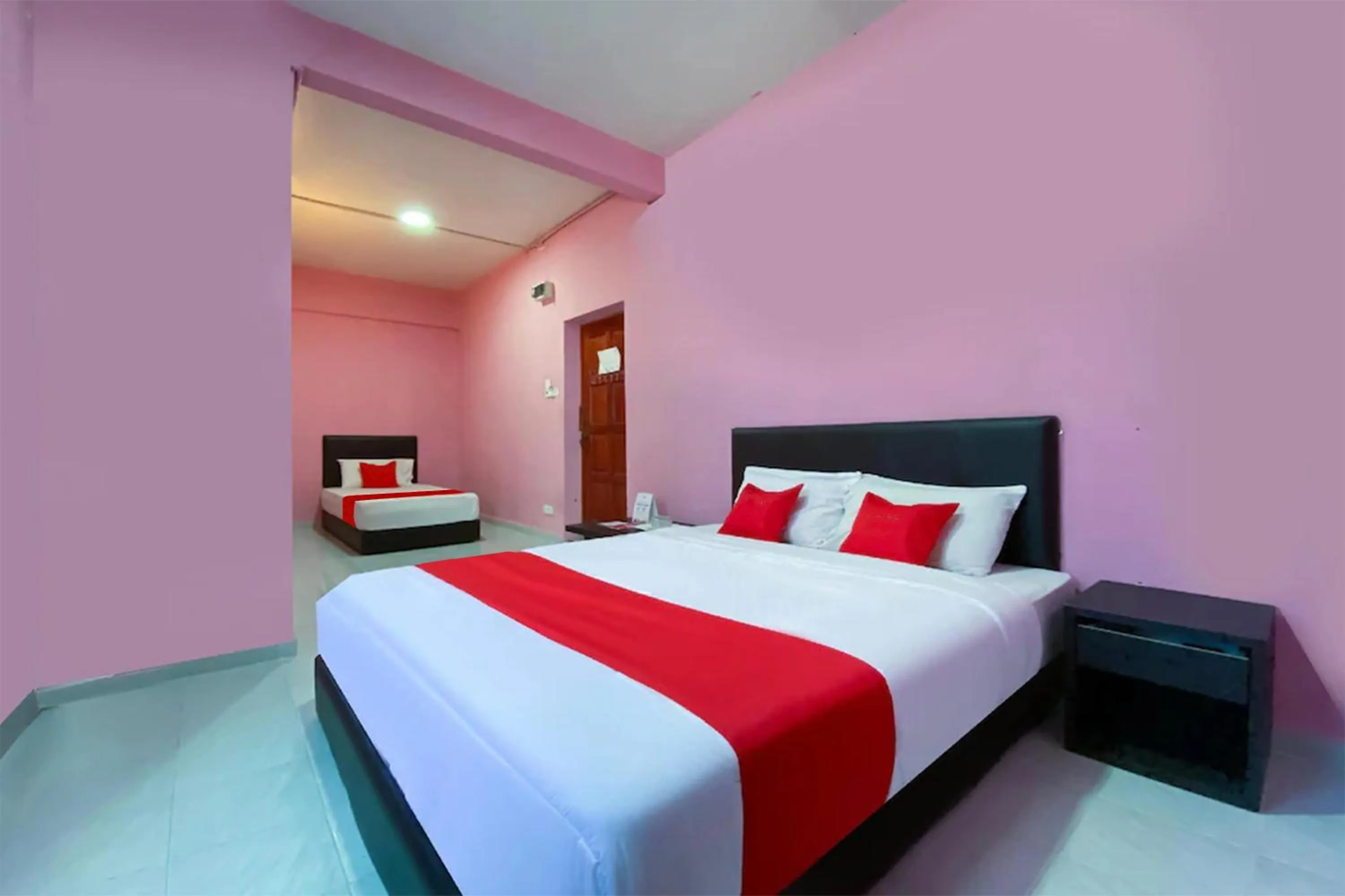 Bed in Coop Hotel Kangar