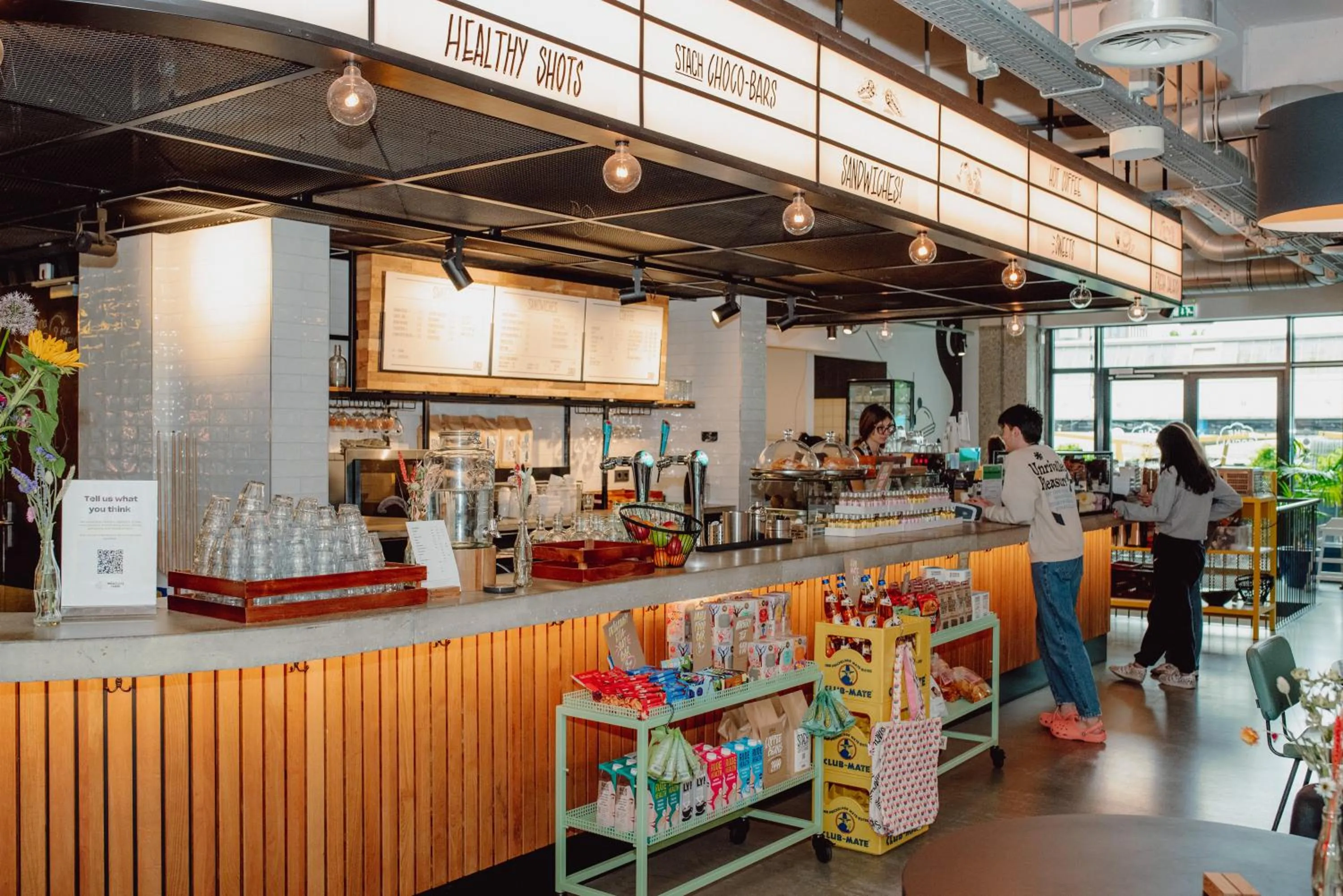 Restaurant/places to eat in The Social Hub Amsterdam West 4 star