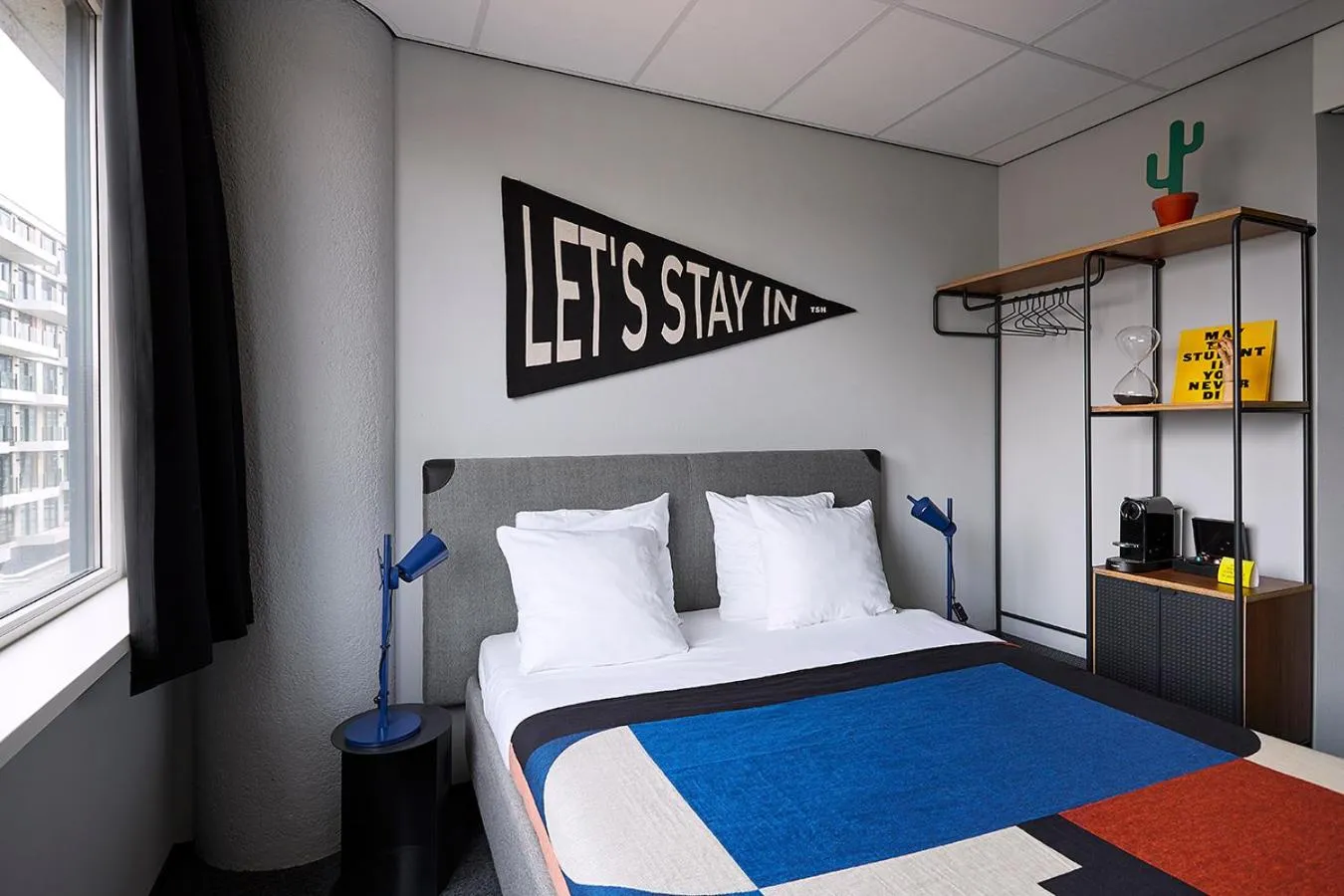 Deluxe Double Room in The Social Hub Amsterdam West 4 star