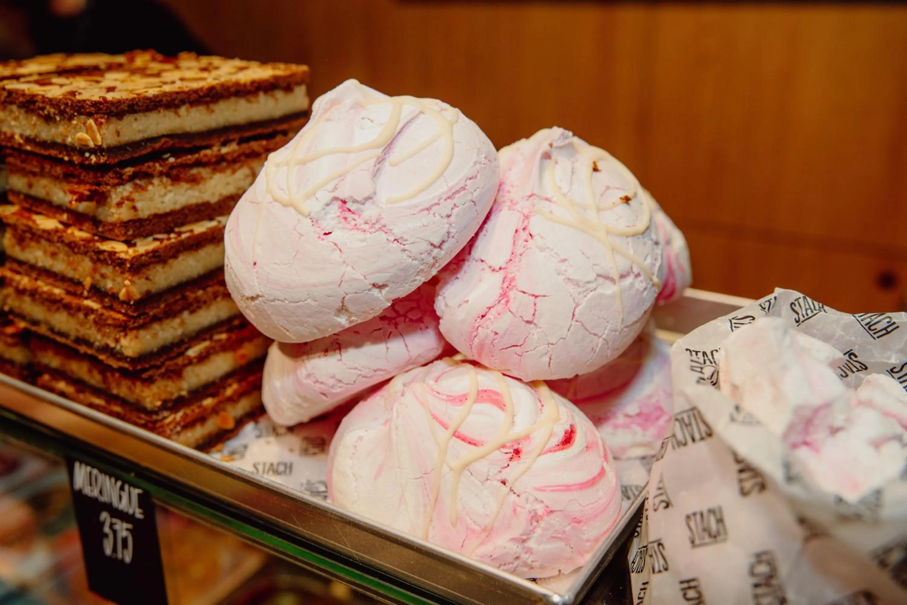 Food and drinks in The Social Hub Amsterdam West 4 star