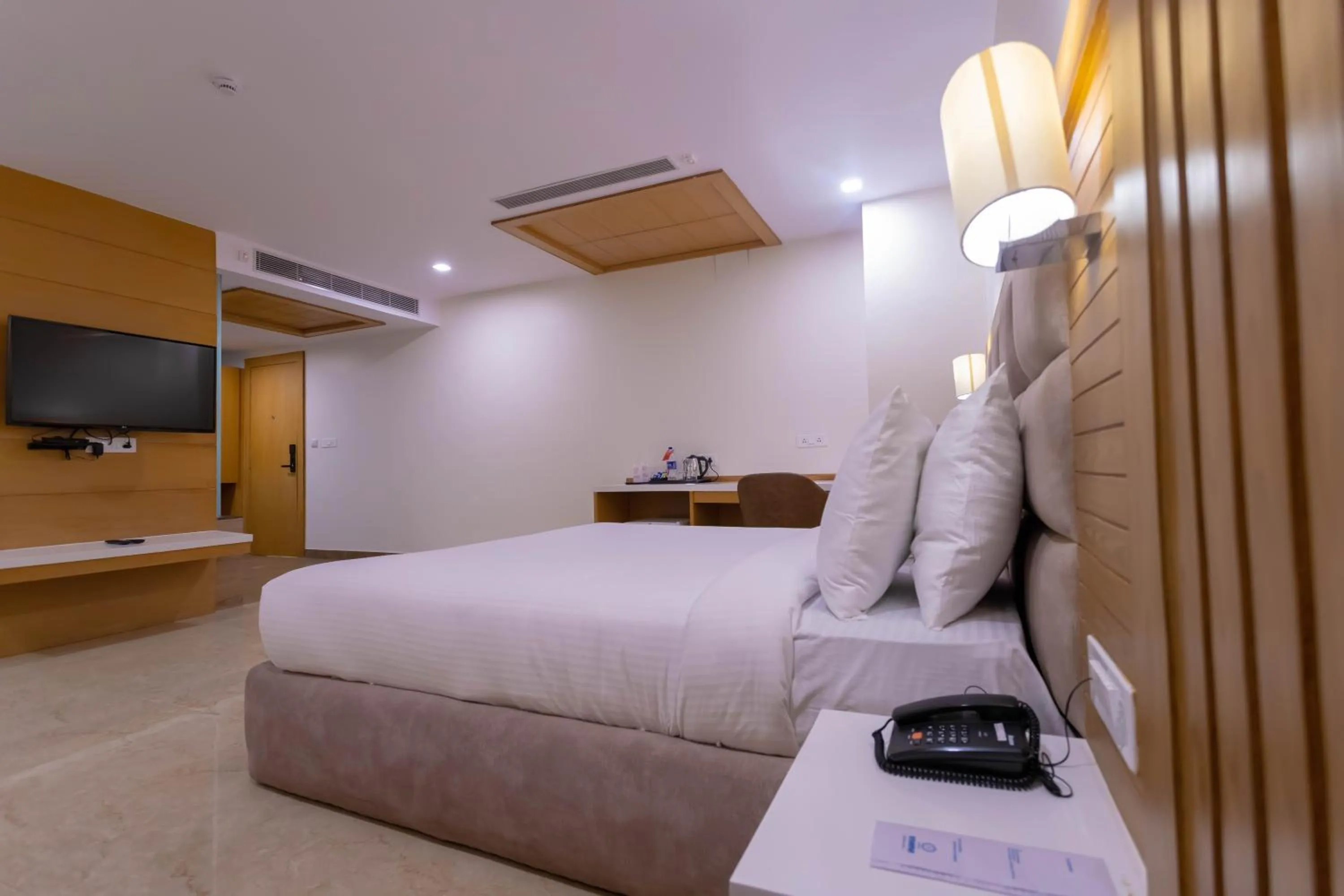 Bedroom, Bed in VIVANA