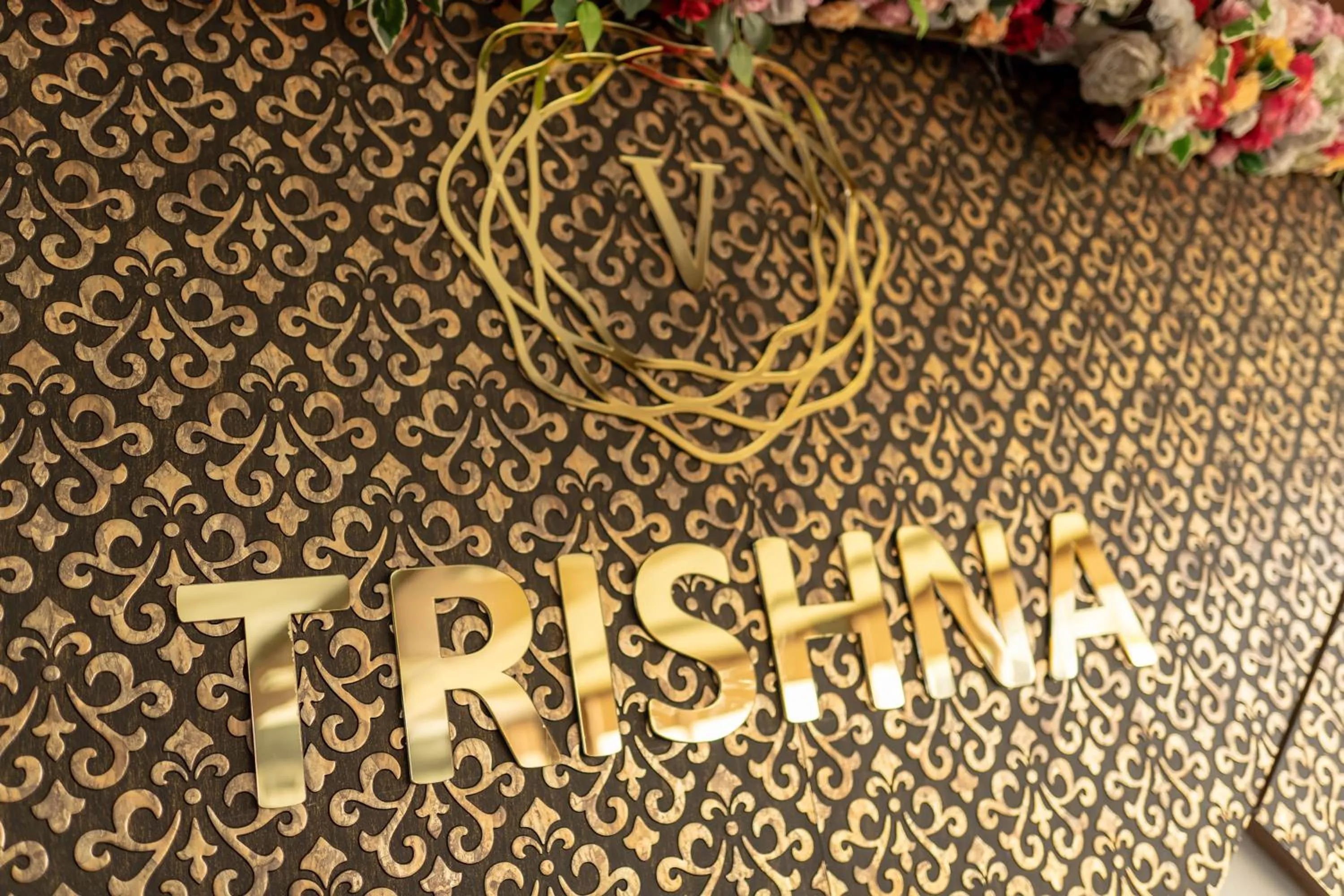 Logo/Certificate/Sign in VIVANA