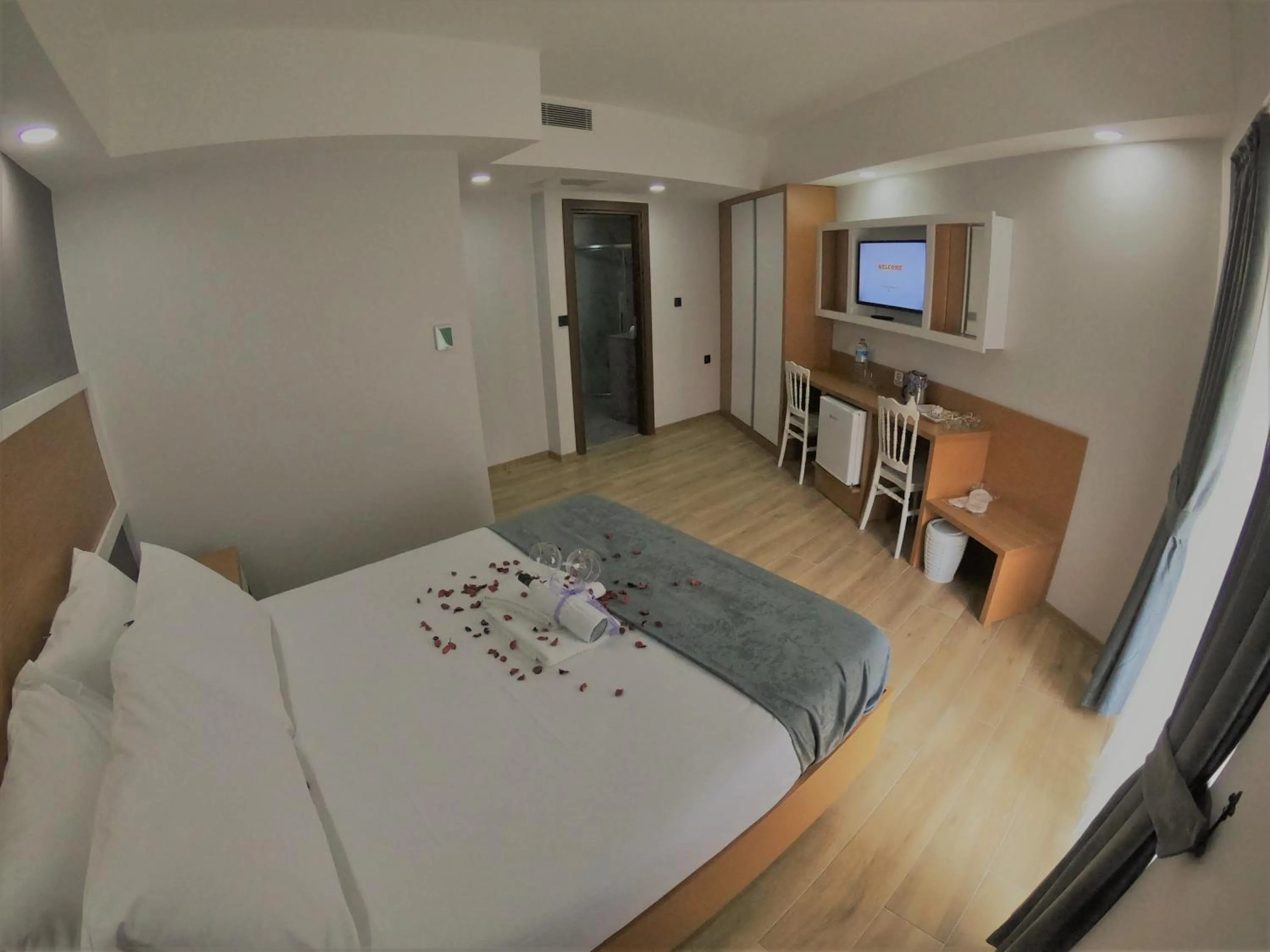 Photo of the whole room, Bed in ASİWA HOTEL