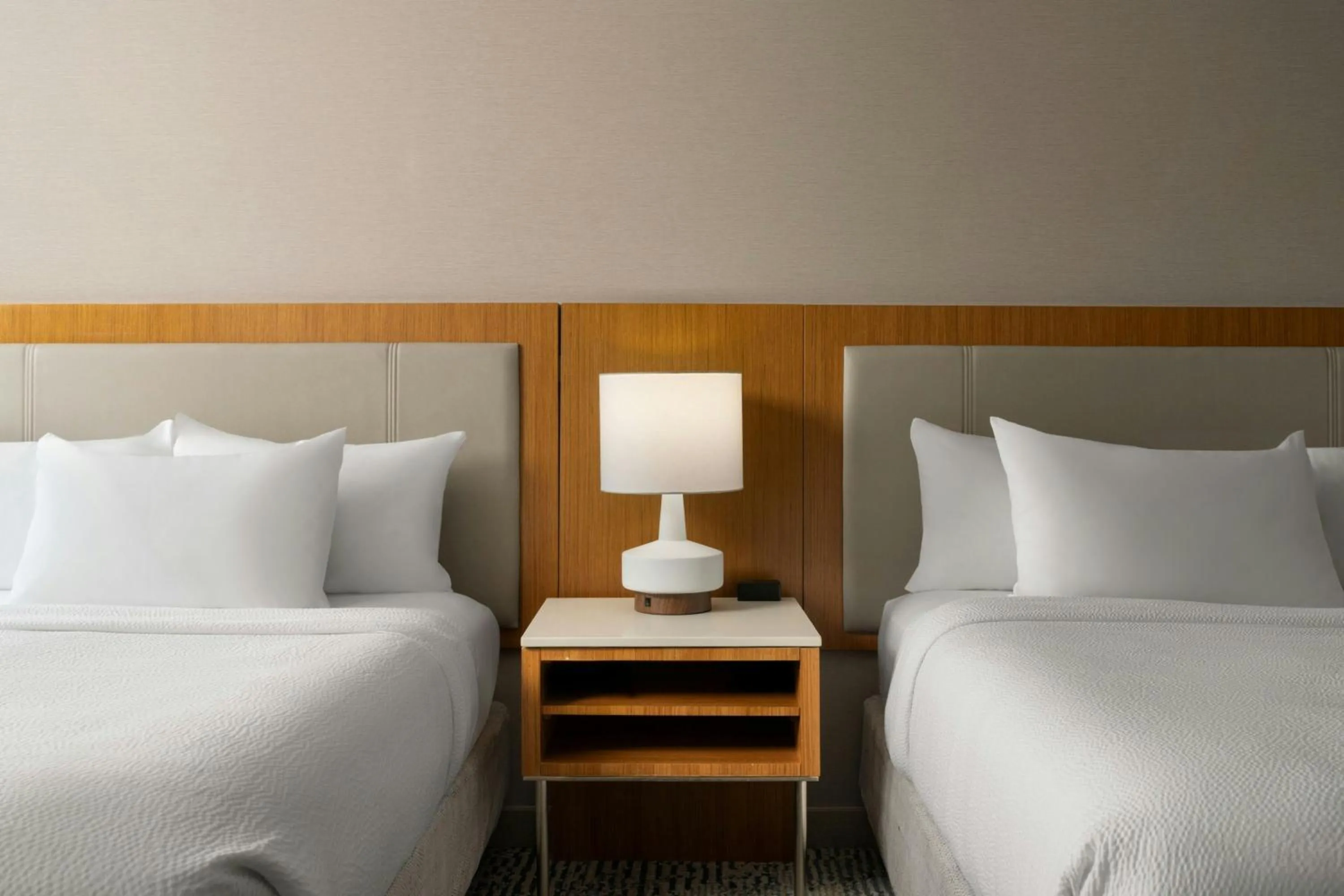 Bedroom, Bed in SpringHill Suites by Marriott Voorhees Mt. Laurel/Cherry Hill