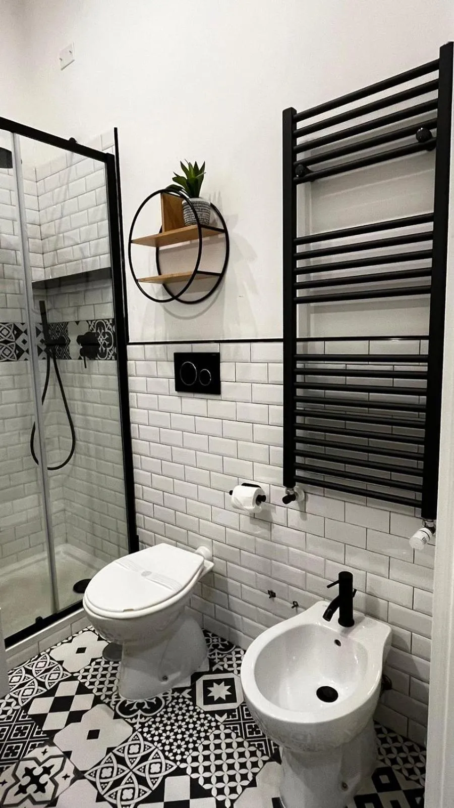 Shower in Da Vinci