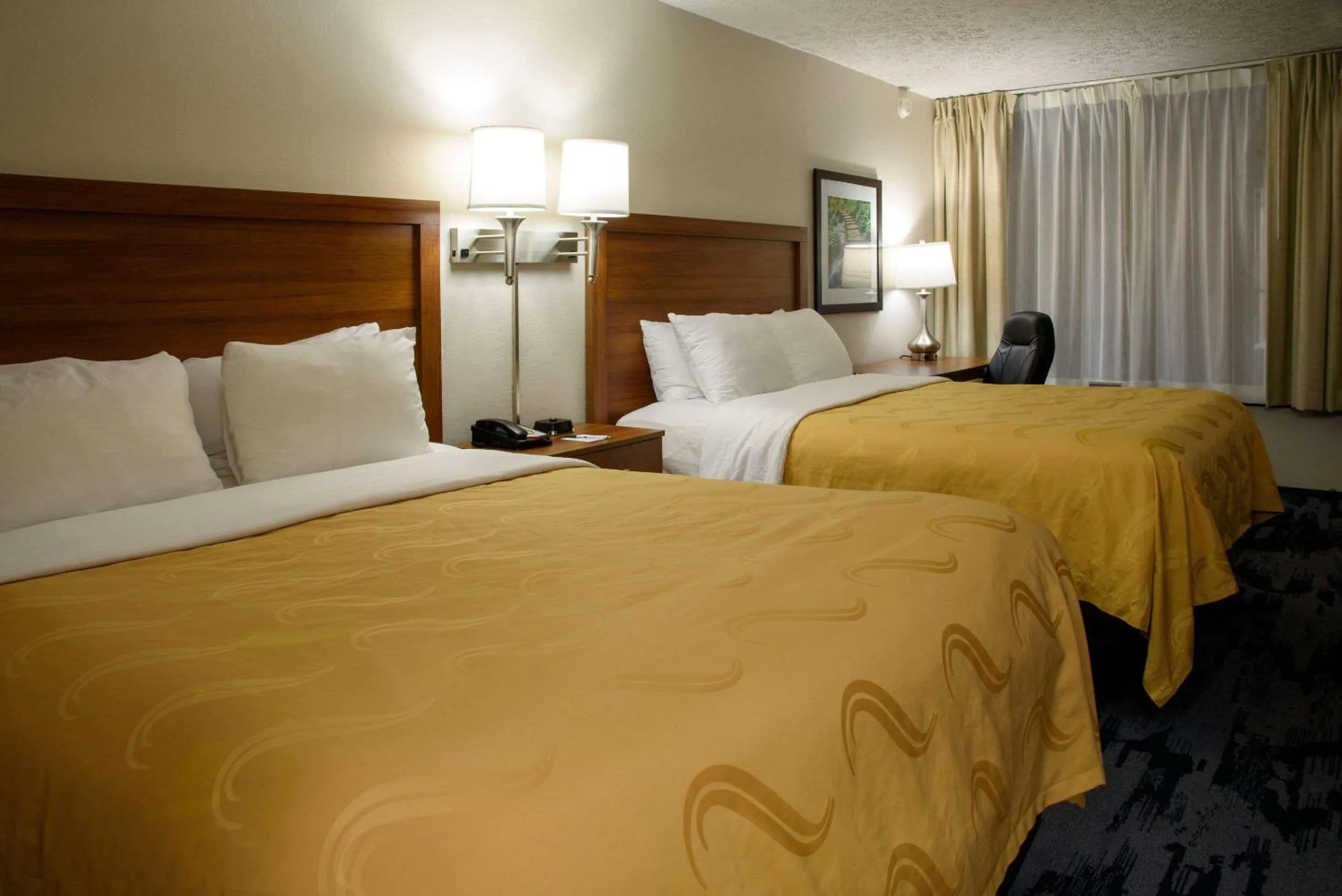 Bedroom, Bed in Quality Inn