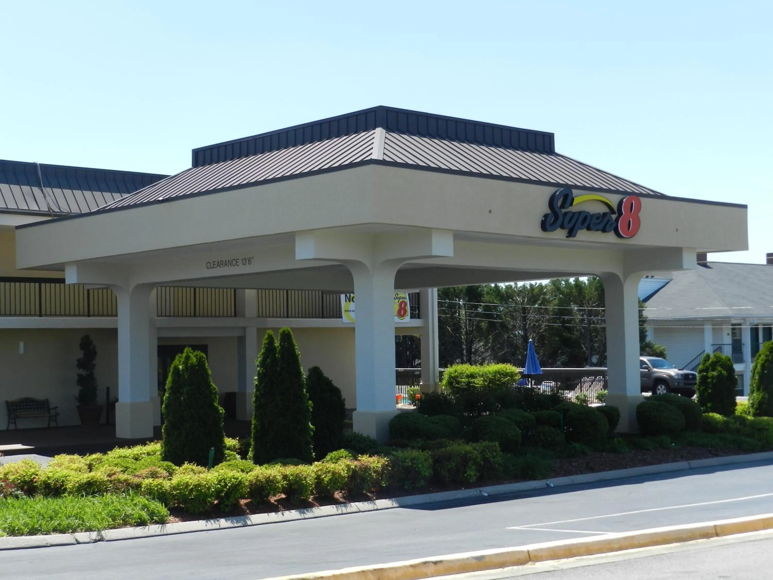 Property building in Super 8 by Wyndham Calhoun