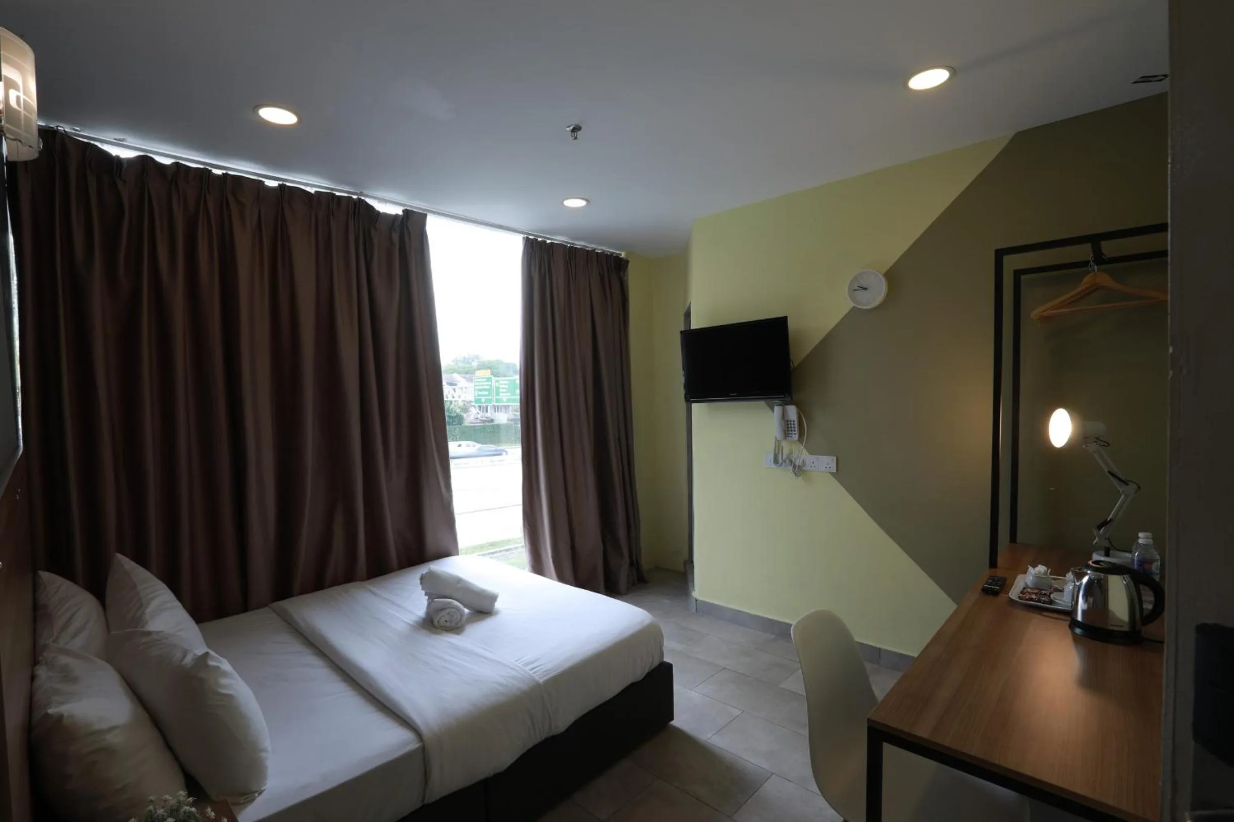 Bed in T-hotel Mont Kiara