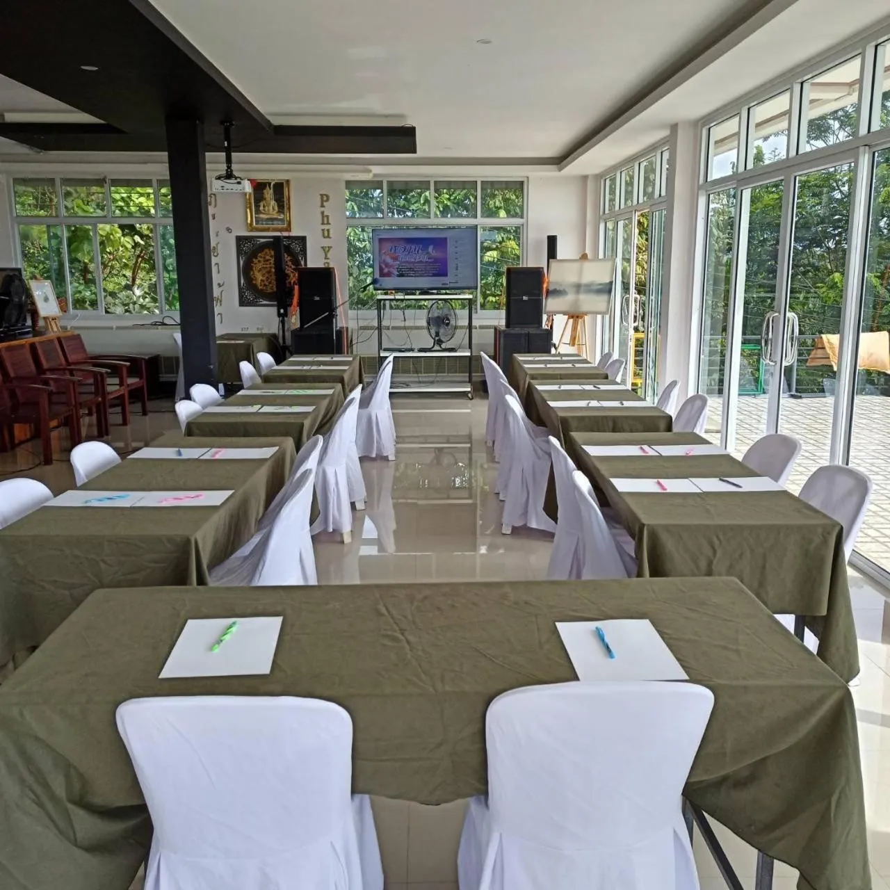 Karaoke in Phuyafahsai The Resort Khao Kho