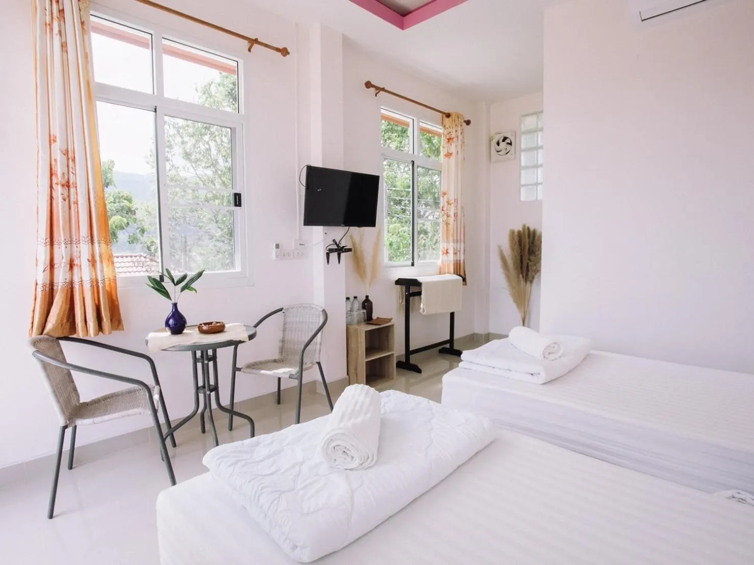 Photo of the whole room in Phuyafahsai The Resort Khao Kho