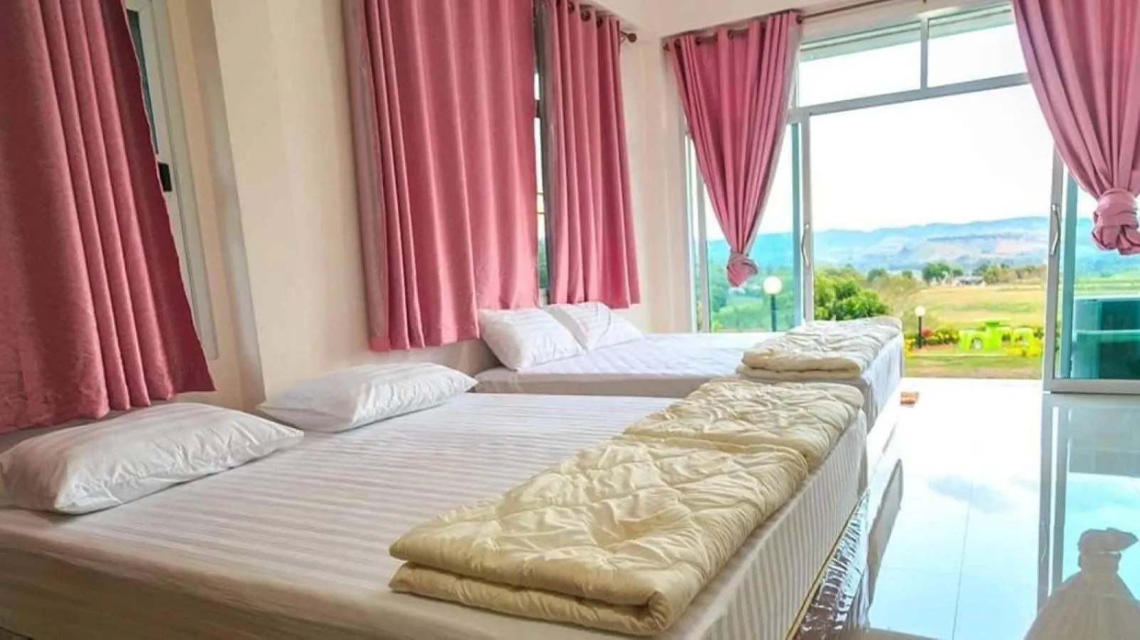 Photo of the whole room in Phuyafahsai The Resort Khao Kho