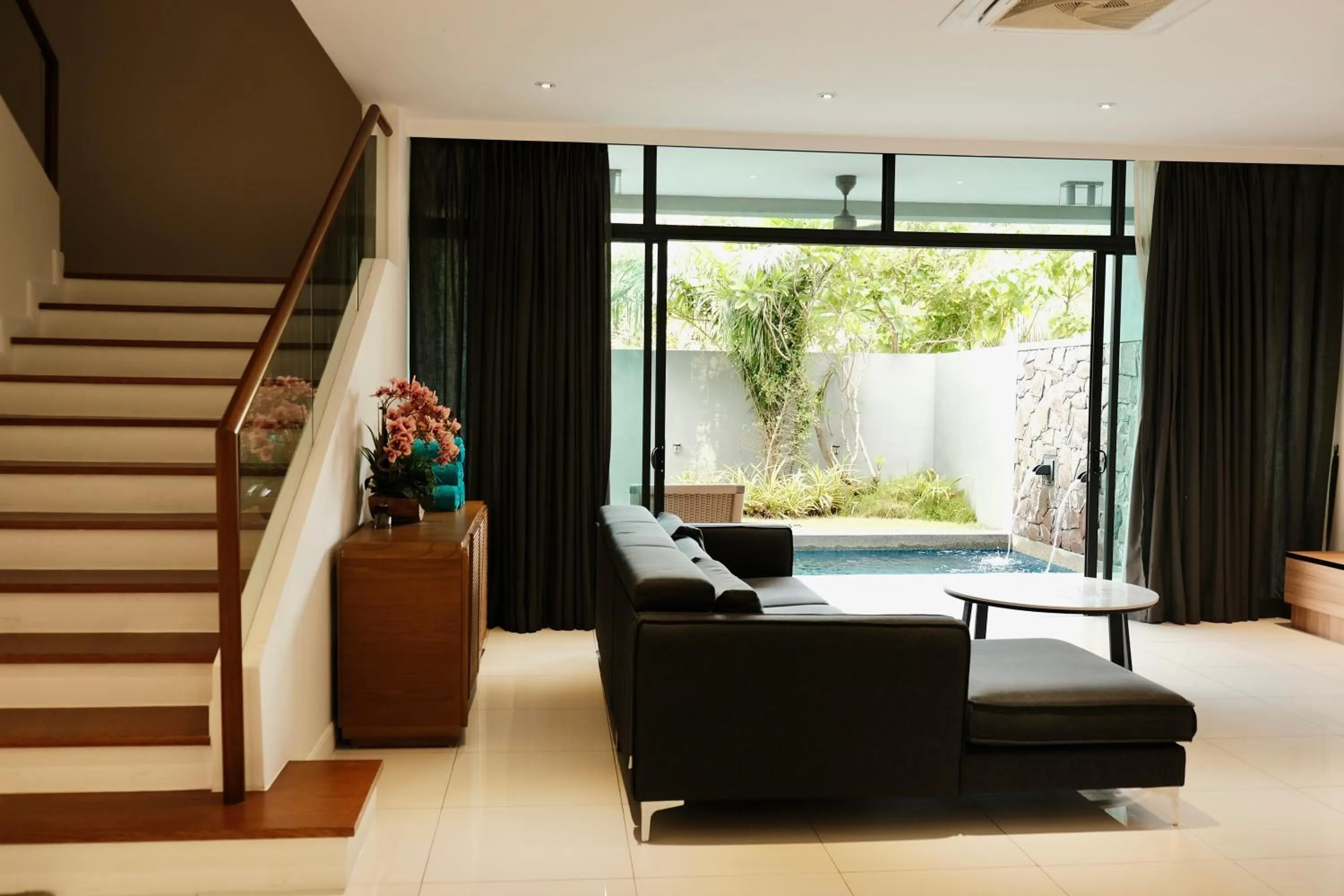 Living room in La Villa Langkawi - Private Pool