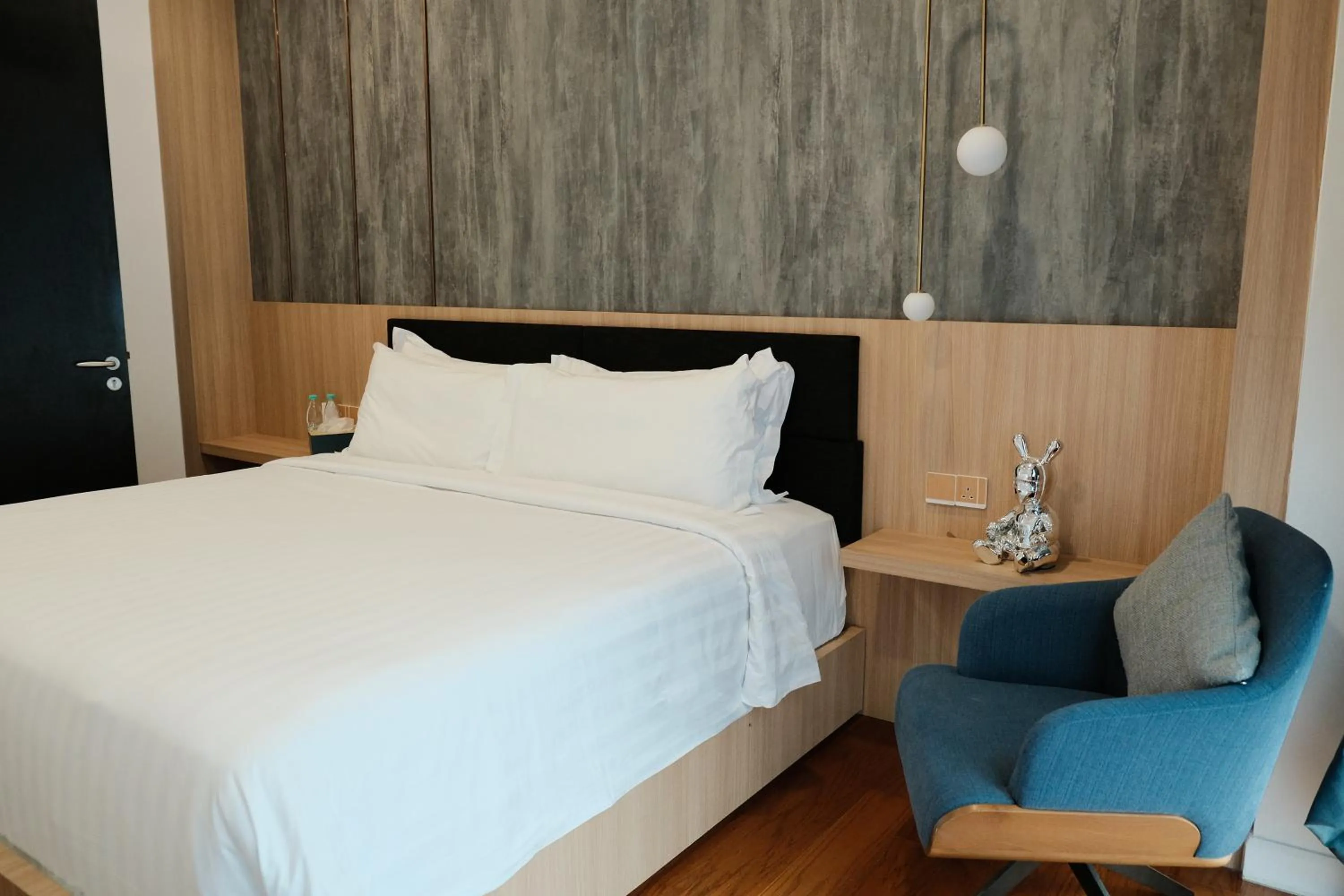 Bed in La Villa Langkawi - Private Pool