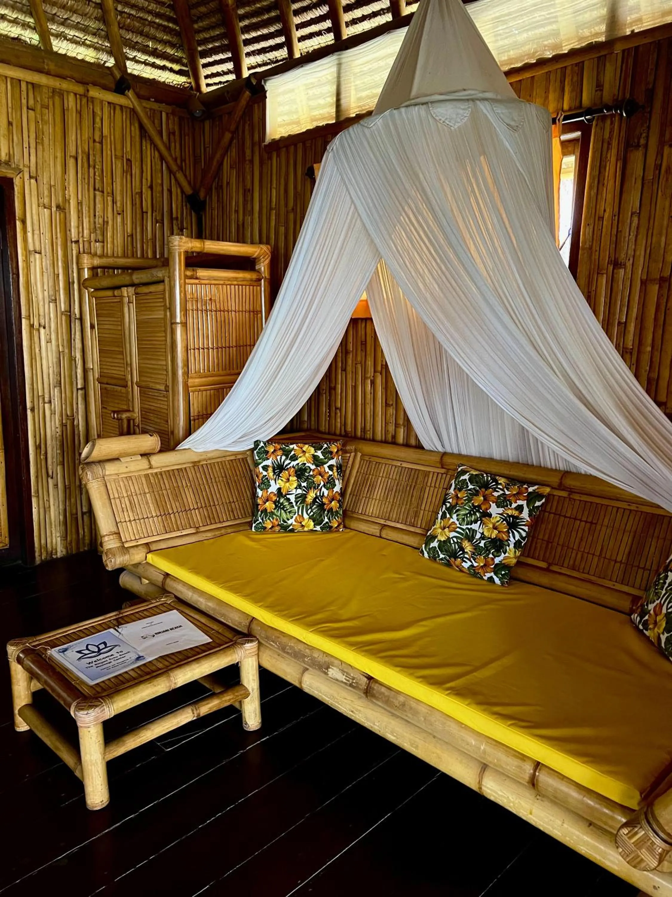 Bed in Rinjani Beach Eco Resort