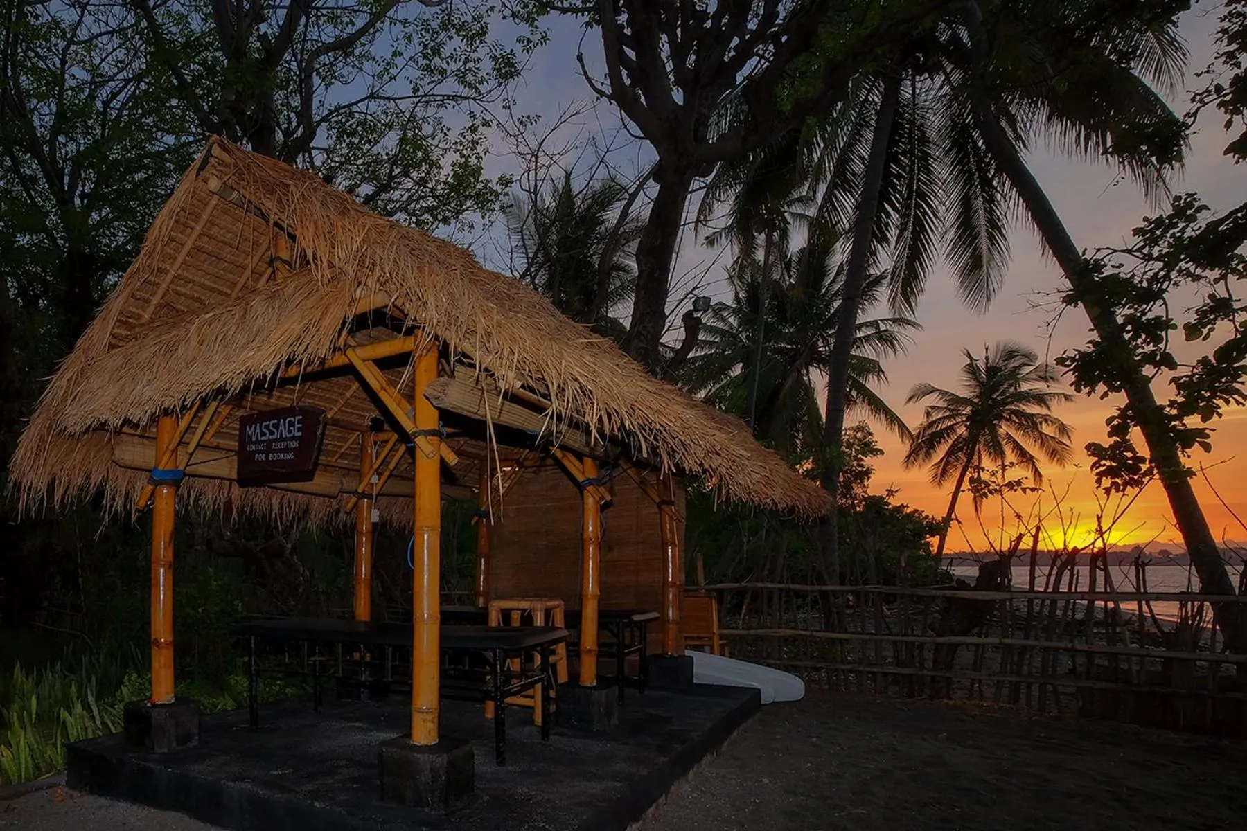 Massage in Rinjani Beach Eco Resort