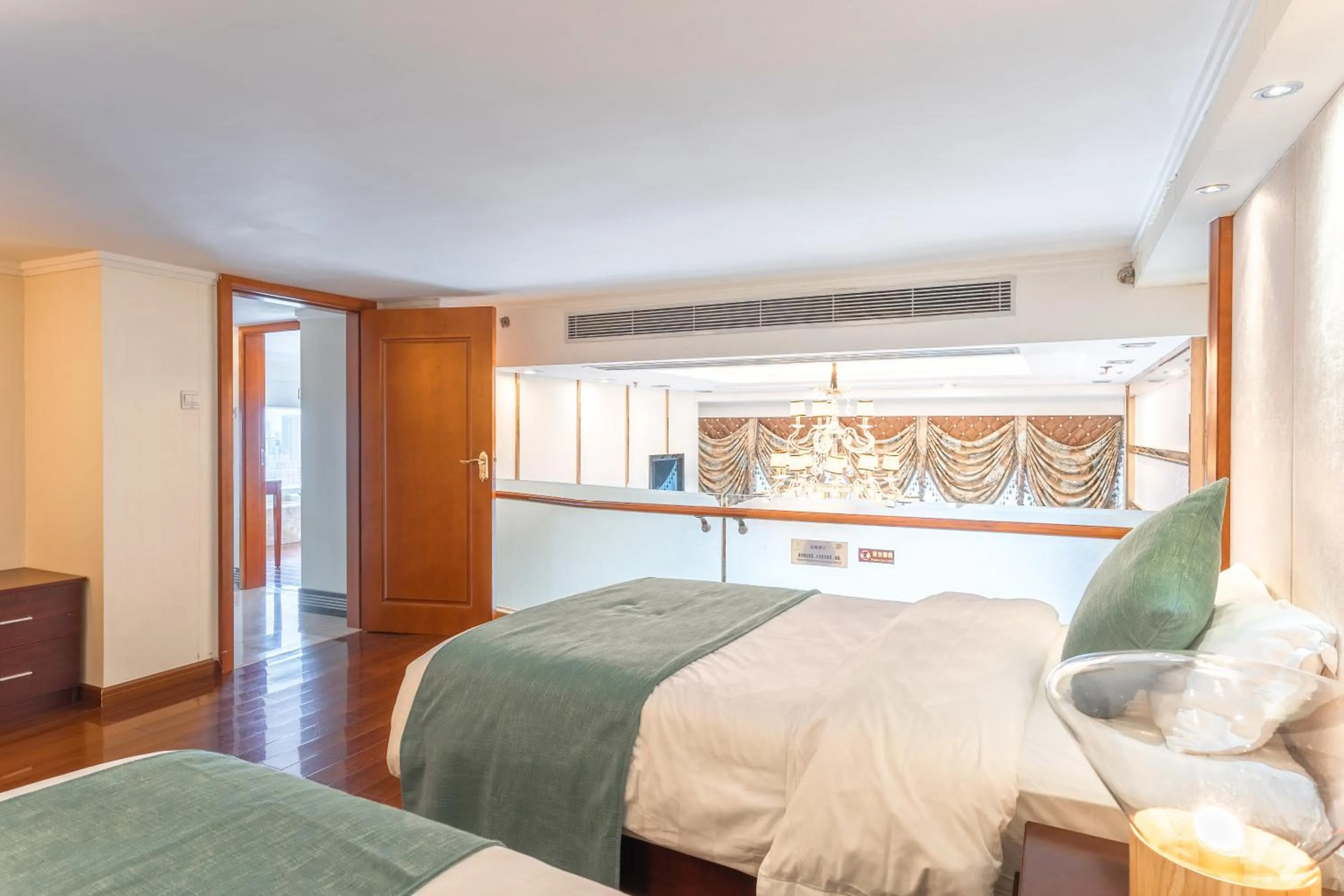 Bedroom, Bed in Louidon Mega Apartment Of Kam Rueng Plaza - Sunshine Apartment