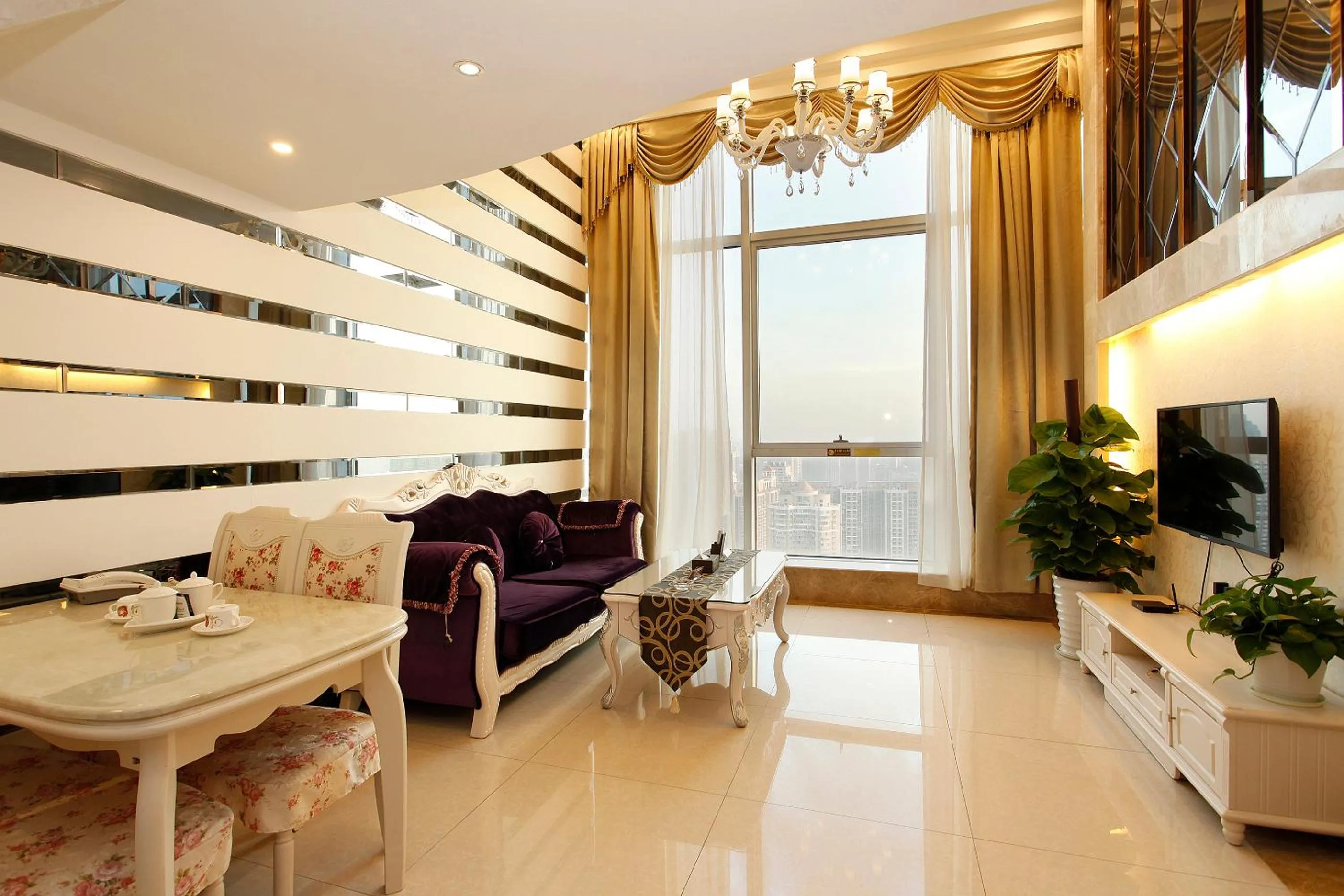 Living room in Louidon Mega Apartment Of Kam Rueng Plaza - Sunshine Apartment