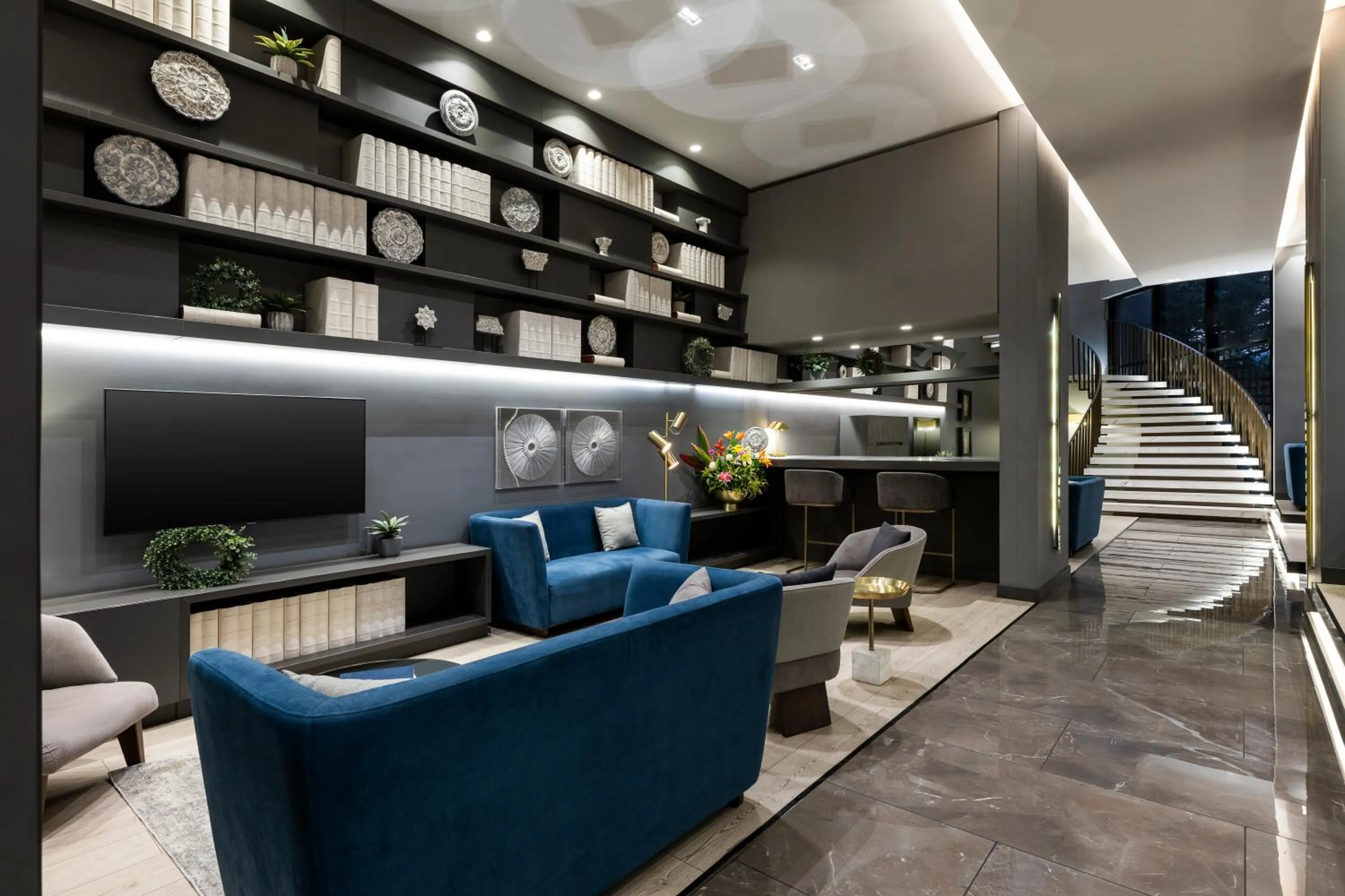 Seating area in Hotel York Luxury Suites Medellin by Preferred