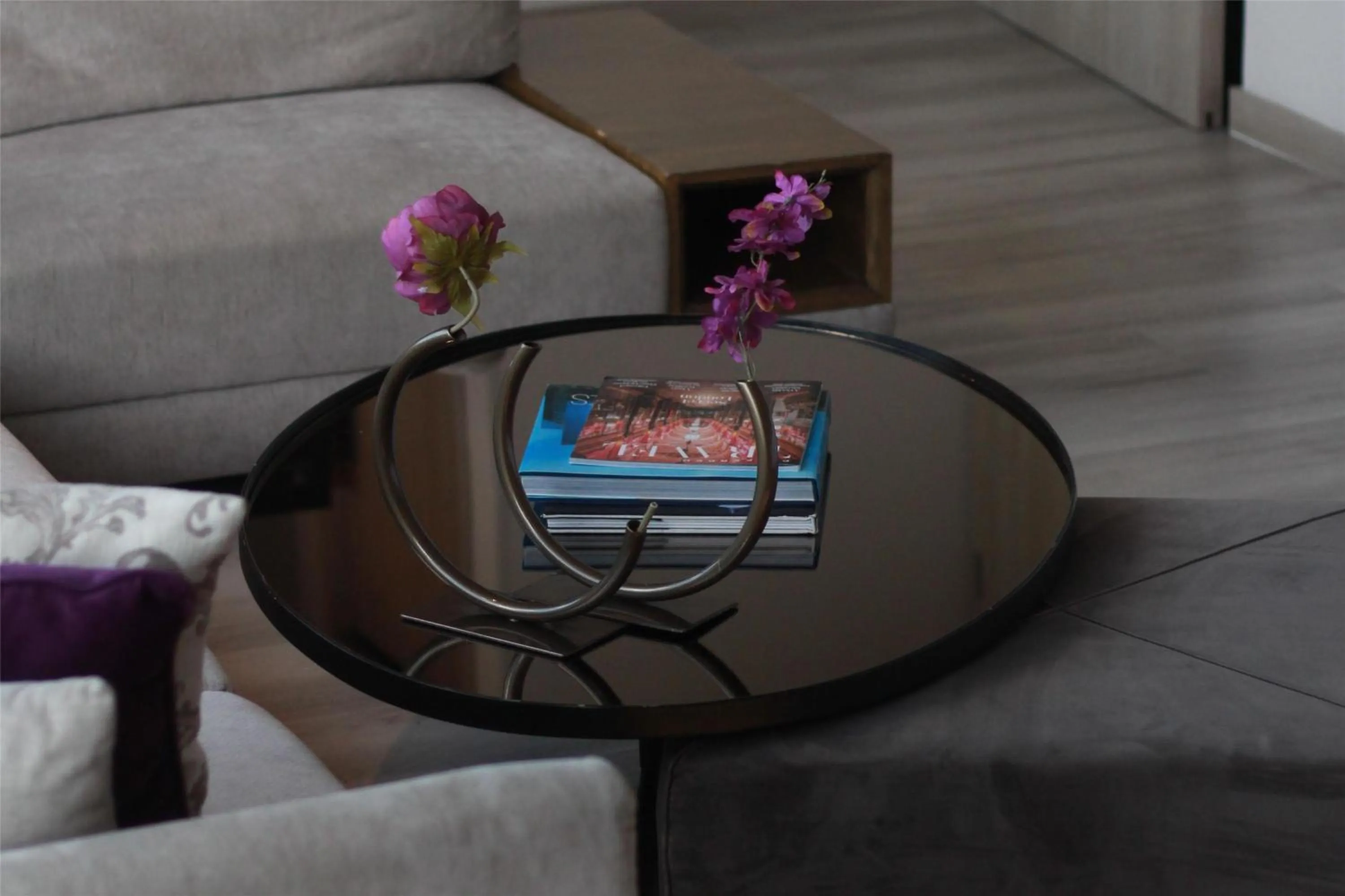 Living room in York Medellin, Curio Collection by Hilton