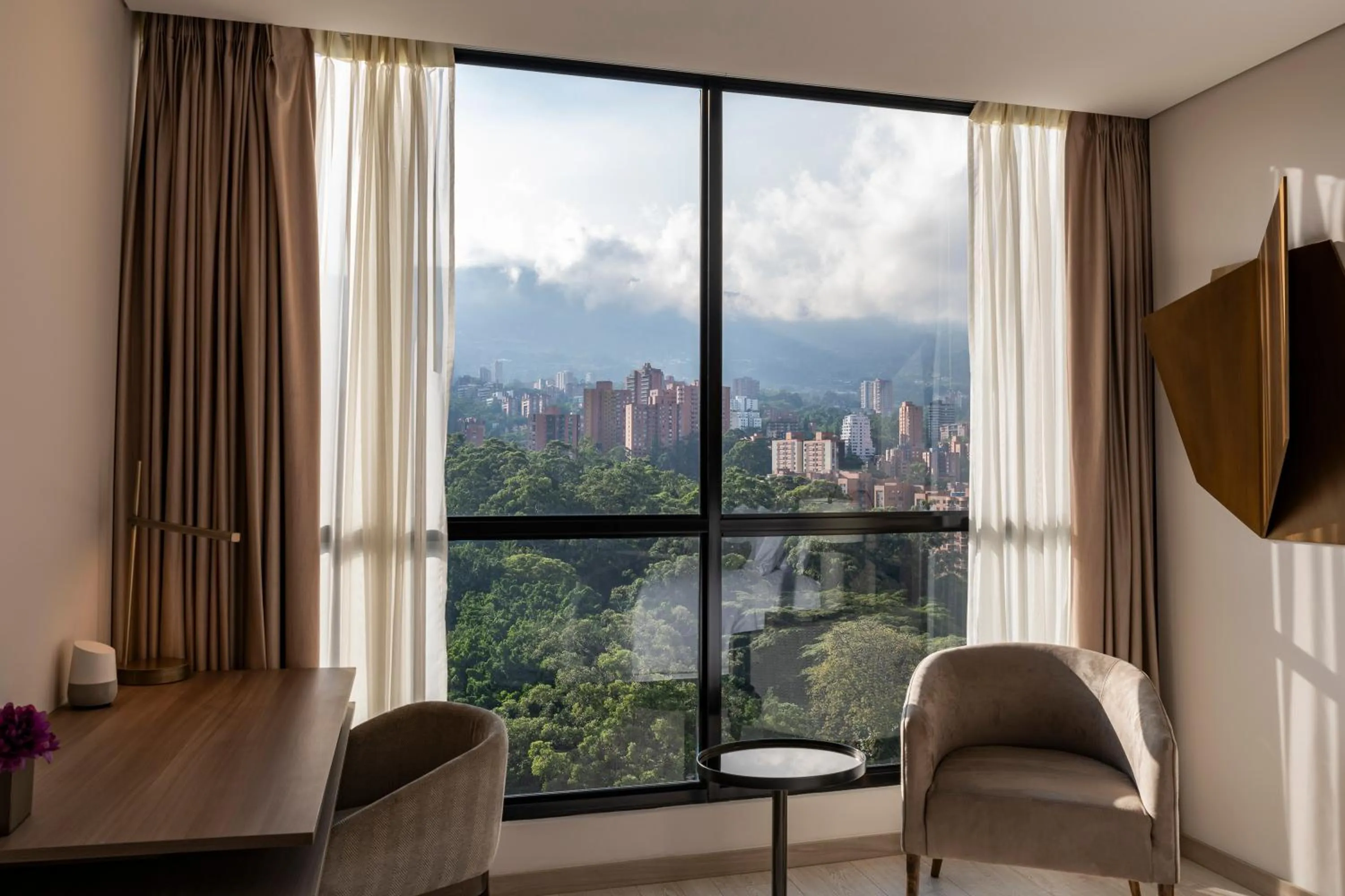 Natural landscape in Hotel York Luxury Suites Medellin by Preferred