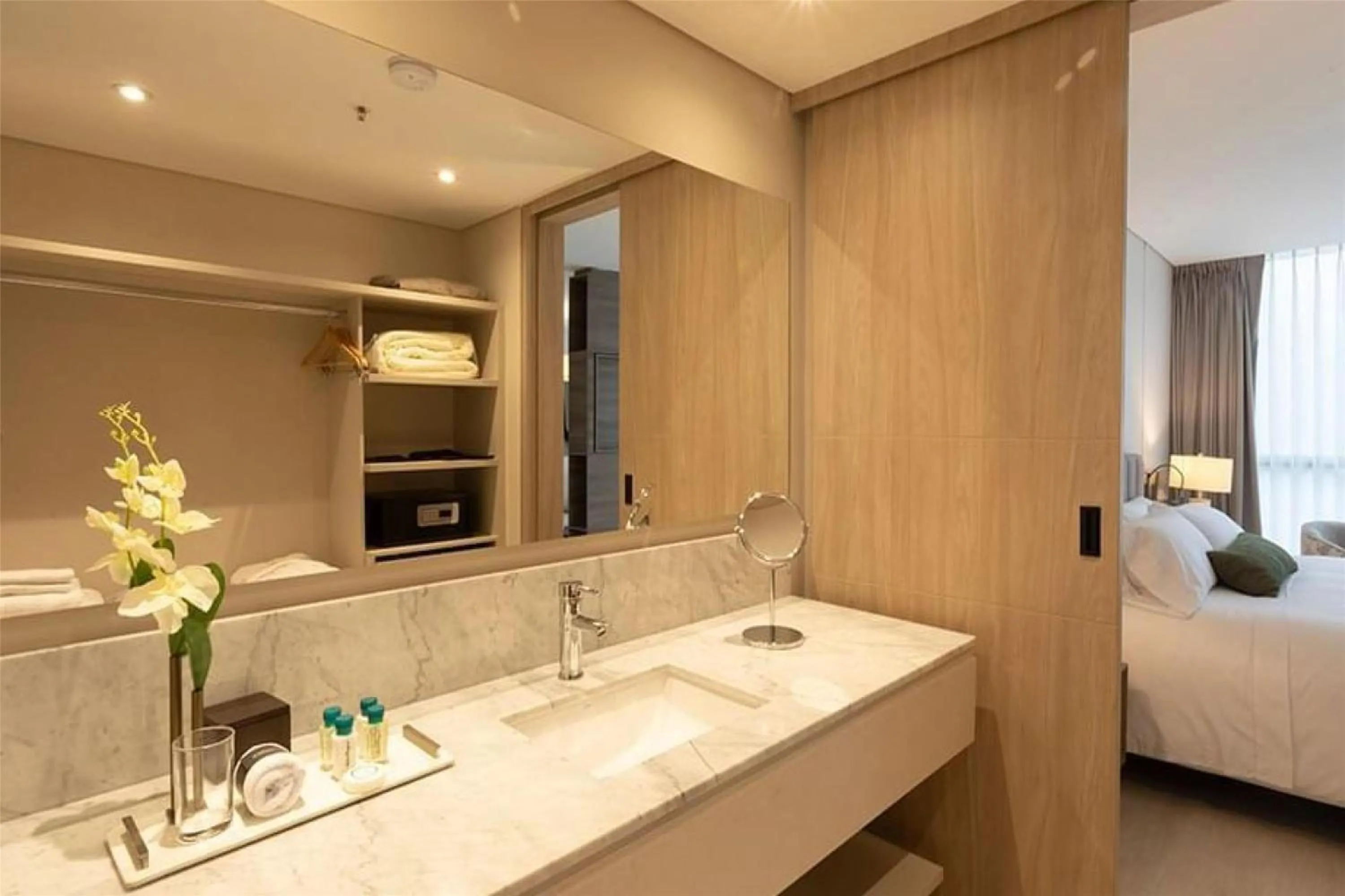 Bathroom, Bed in York Medellin, Curio Collection by Hilton